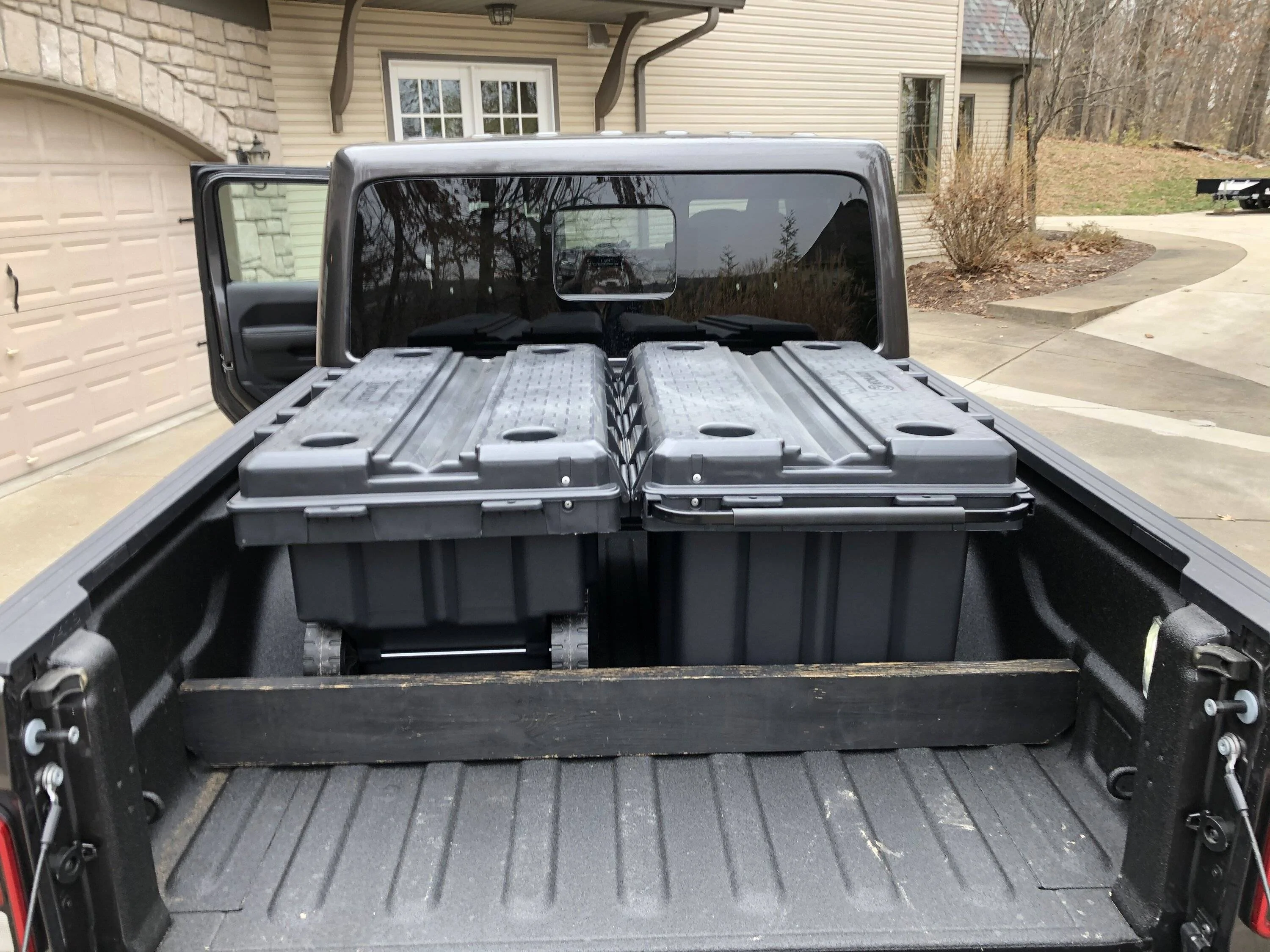 Jeep Gladiator Gladiator Expedition Rigs 7F7FFC08-F091-420B-BAD7-E42DED2640F3