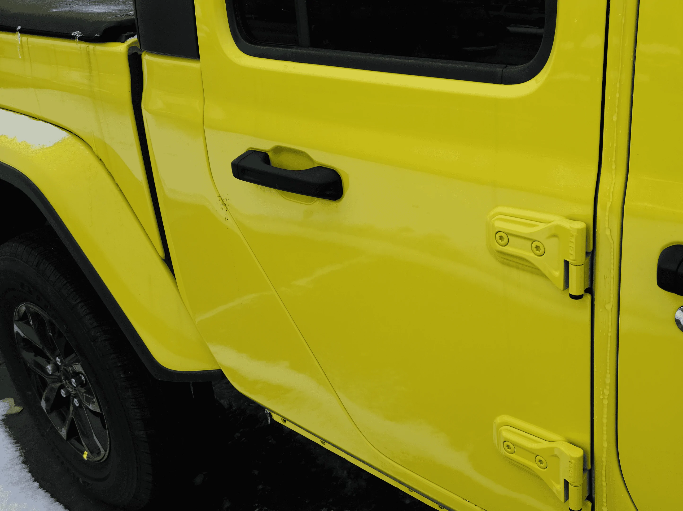 Jeep Gladiator HIGH VELOCITY YELLOW Gladiator JT Club 20230213_165525