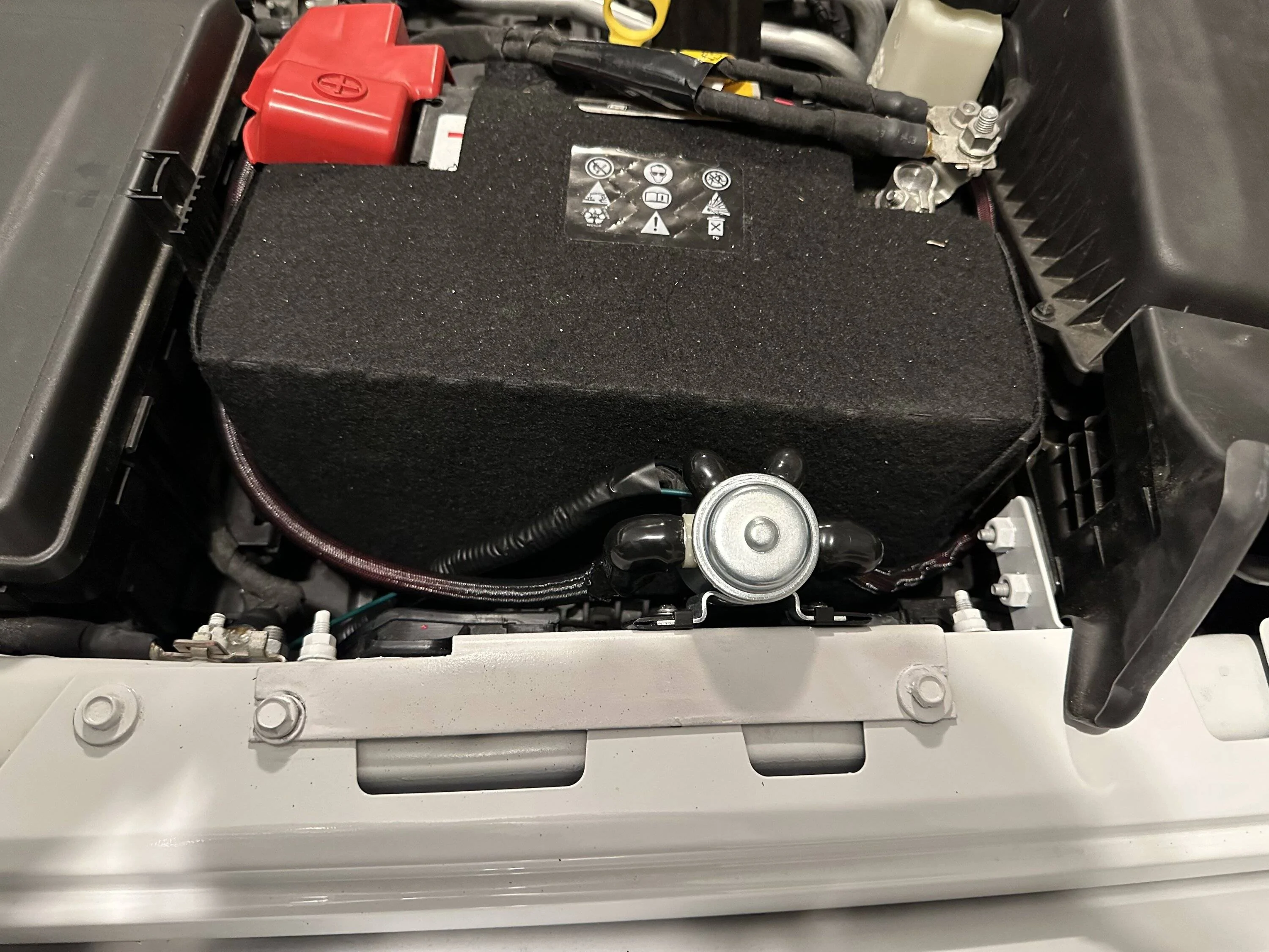 Jeep Gladiator Warn power interrupt kit - switch question 9912B74D-14F9-4AE0-A111-732118E0AC36