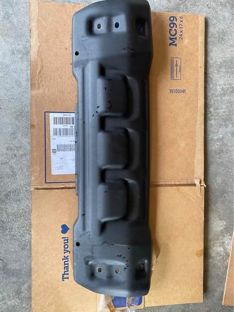 Jeep Gladiator OEM front steel bumper FB_IMG_1676360671355