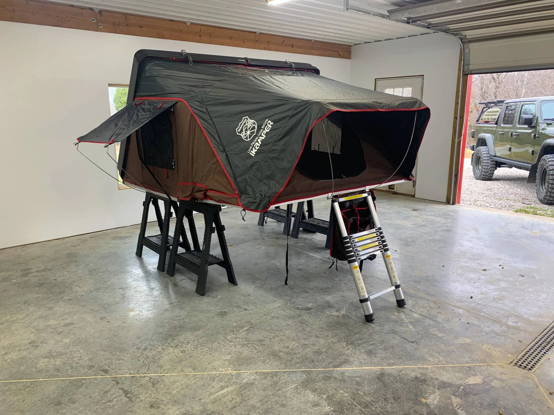 Jeep Gladiator iKamper SkyCamp 2.0 - Excellent shape w/ extras @ half-off open_left