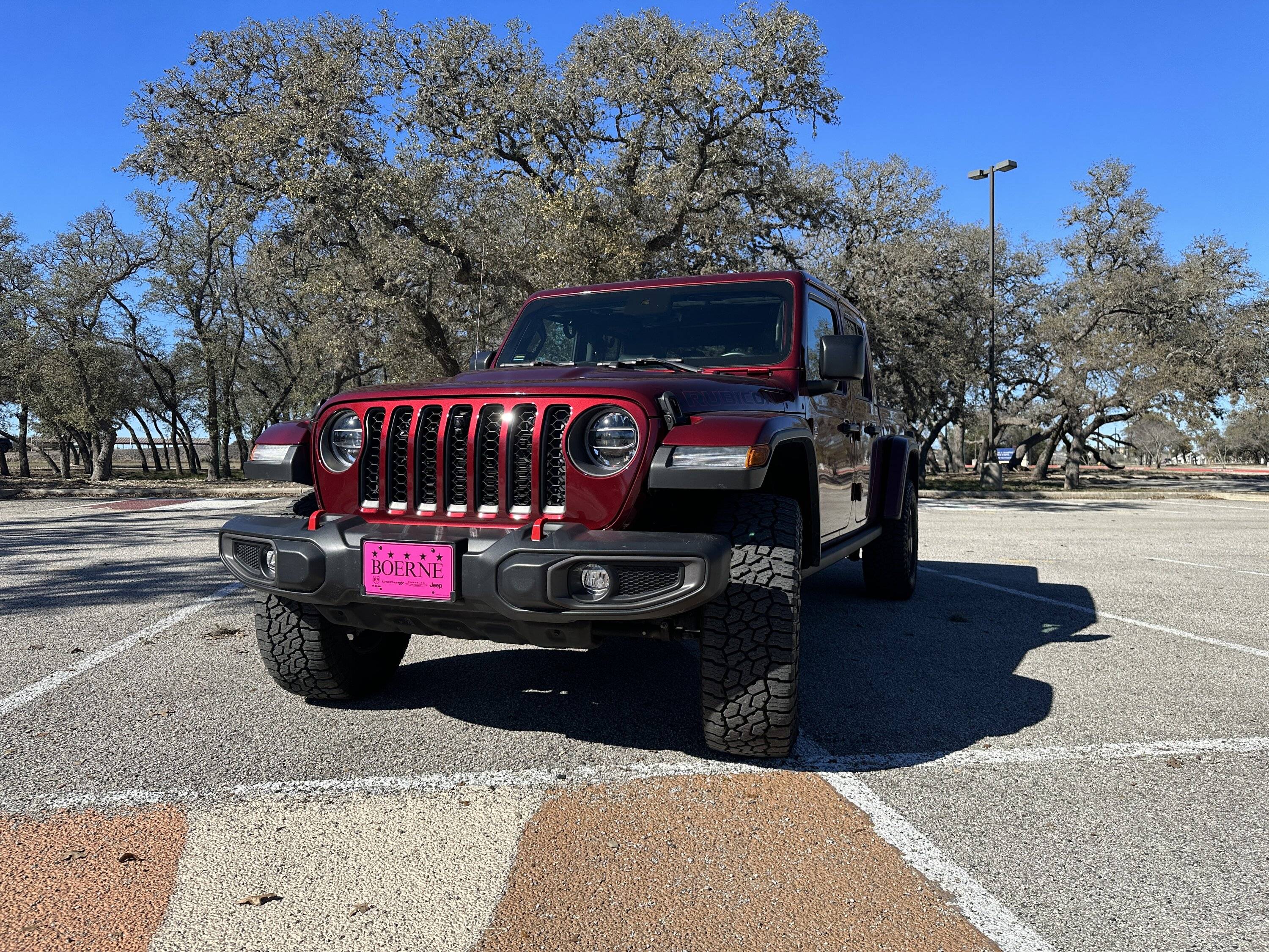 Jeep Gladiator Snazzberry Gladiator JT club 42A794EE-2608-4E65-9F3A-D4A22DCE3749