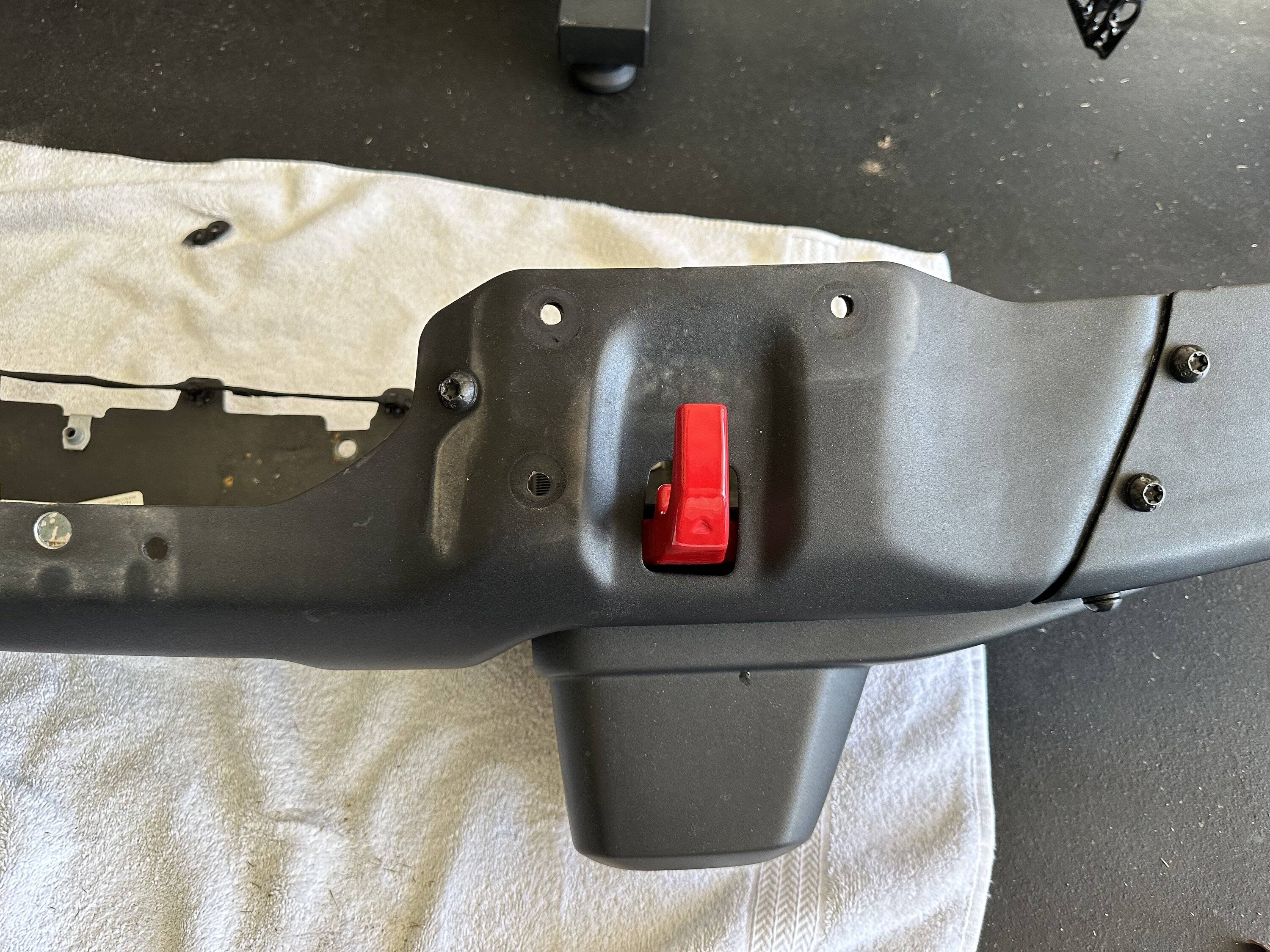 Jeep Gladiator Secondhand Steel Bumper, how many screws am I missing? 22A19D77-C3A6-494C-B47E-2ABA2D4FB8E5