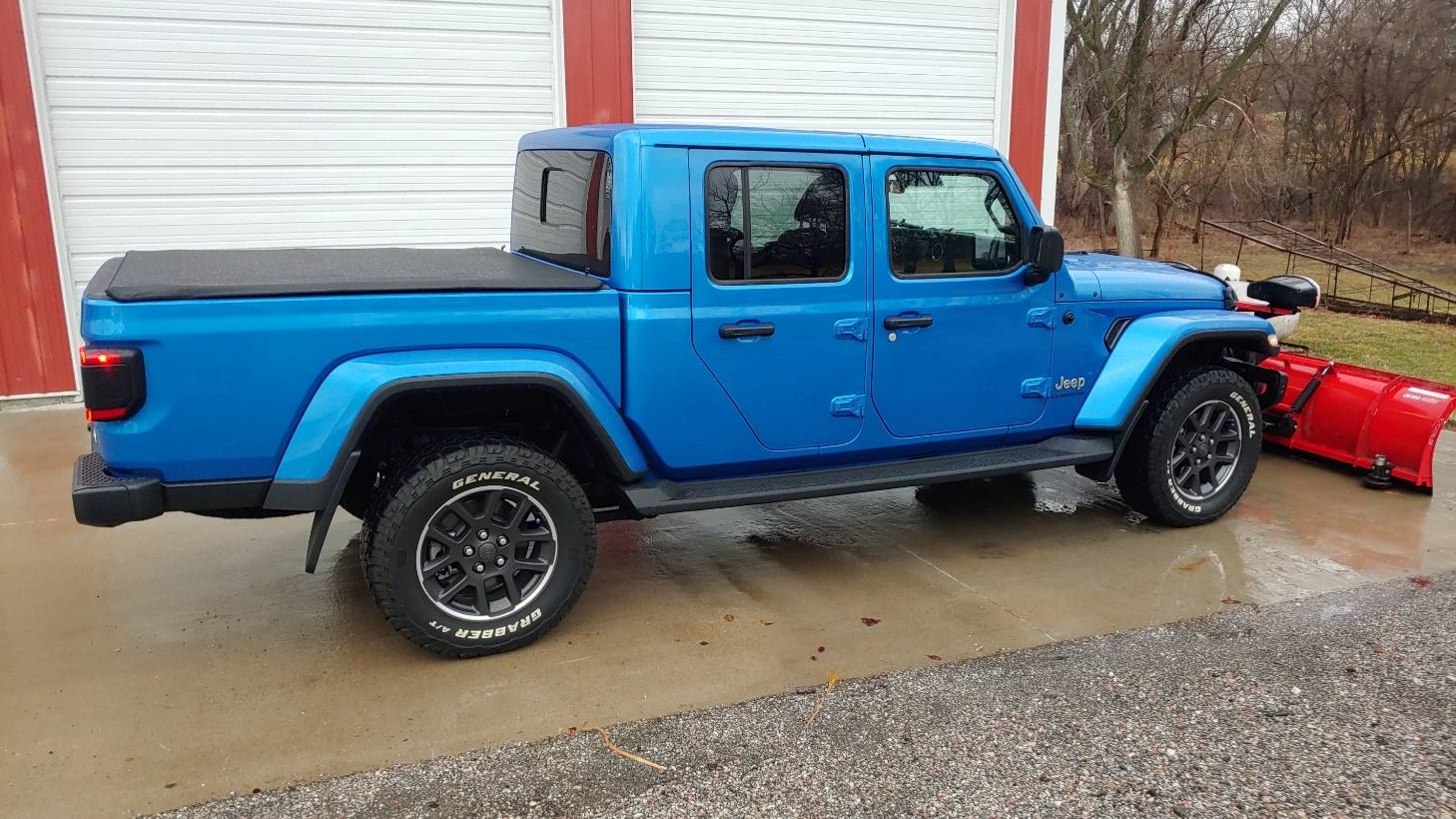 Jeep Gladiator My experience mounting Western Defender snow plow 20230214_142104