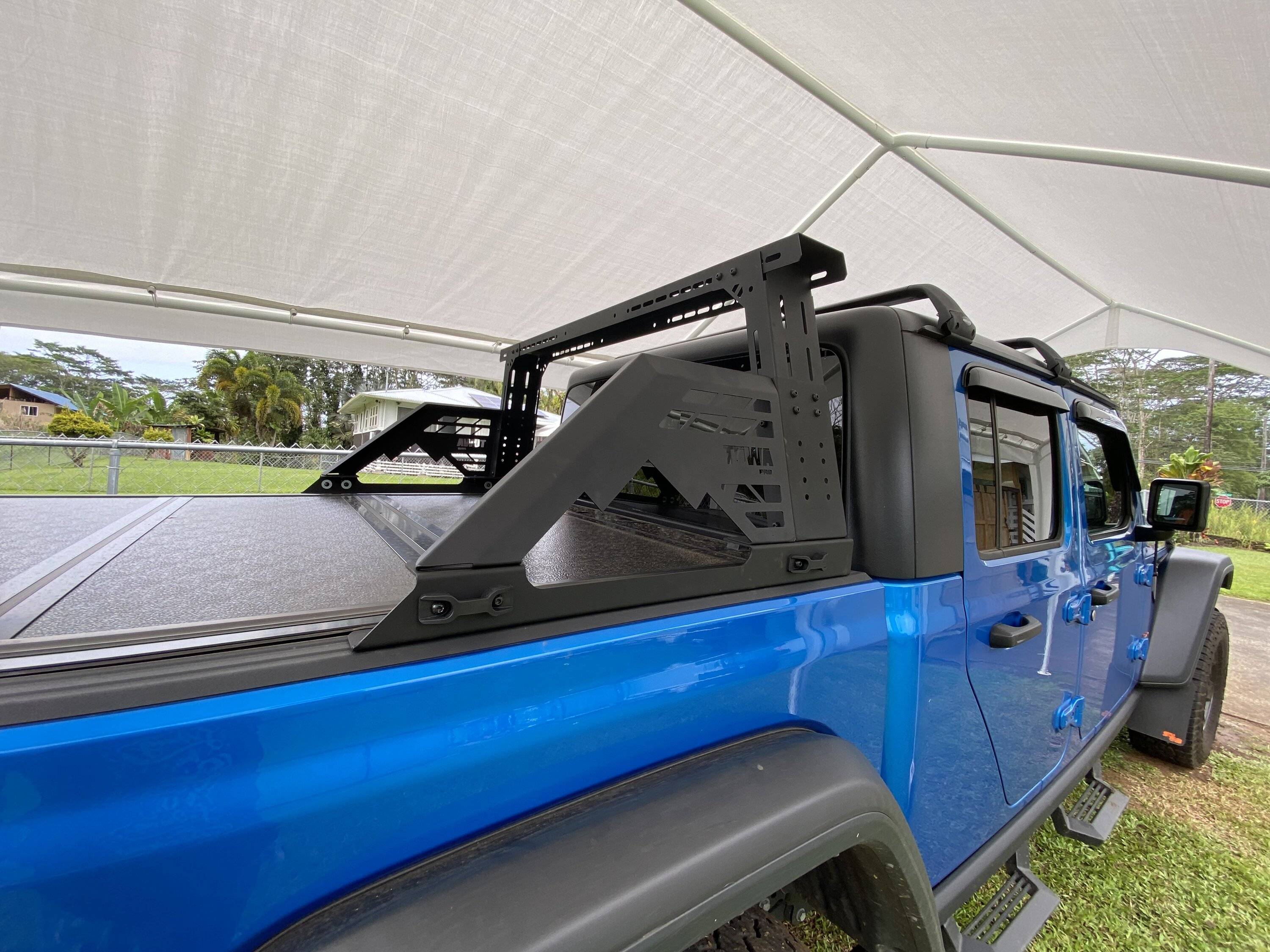 Jeep Gladiator TUWA Pro introduces a new design to Shiprock Mid Rack Collection --  height adjustable version! IMG_2636