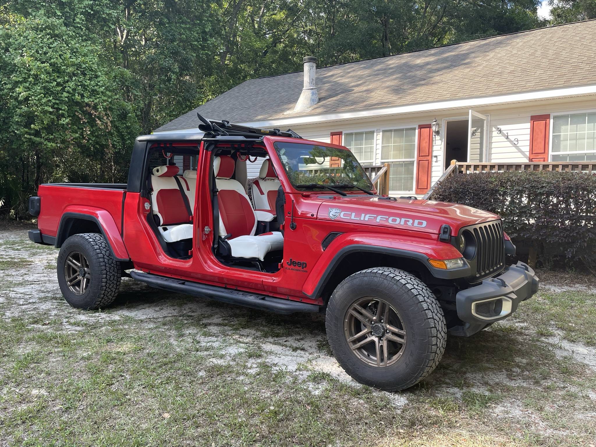 Jeep Gladiator Sunrider questions AE63448C-44C4-44B0-9BEB-15F9AEBAAFA8