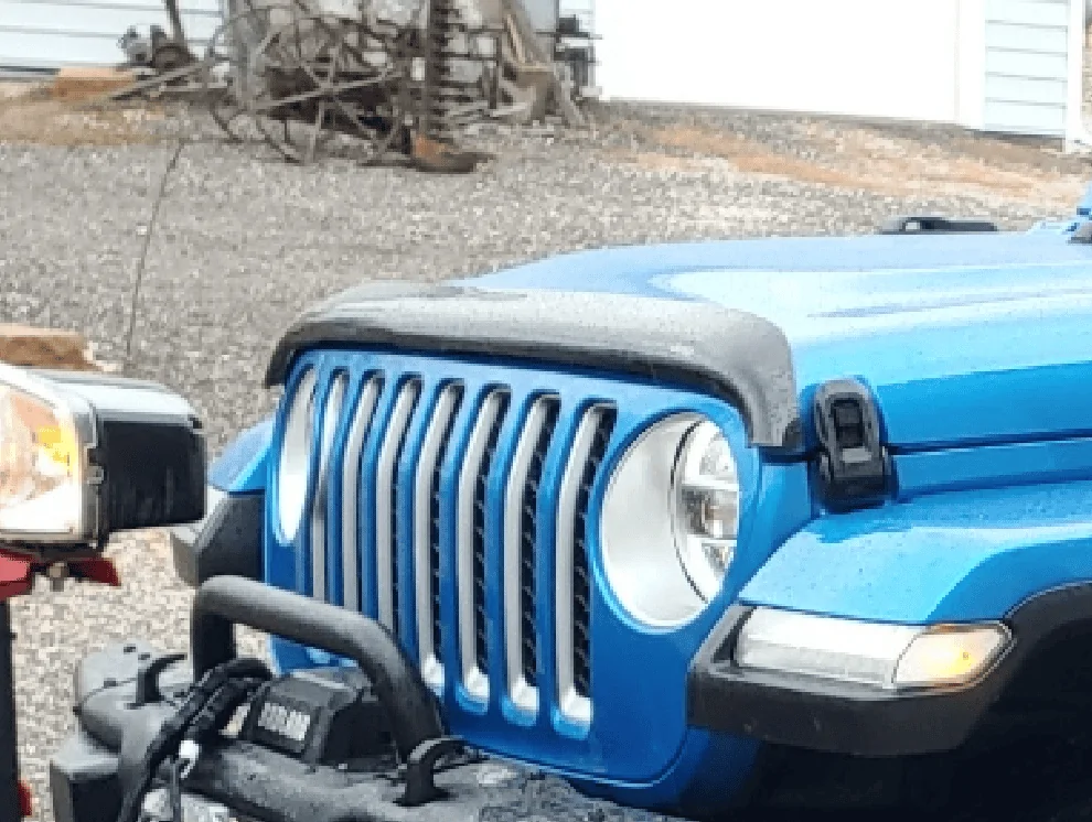 Jeep Gladiator I have been ordered to buy a "bug deflector" 1676574708754