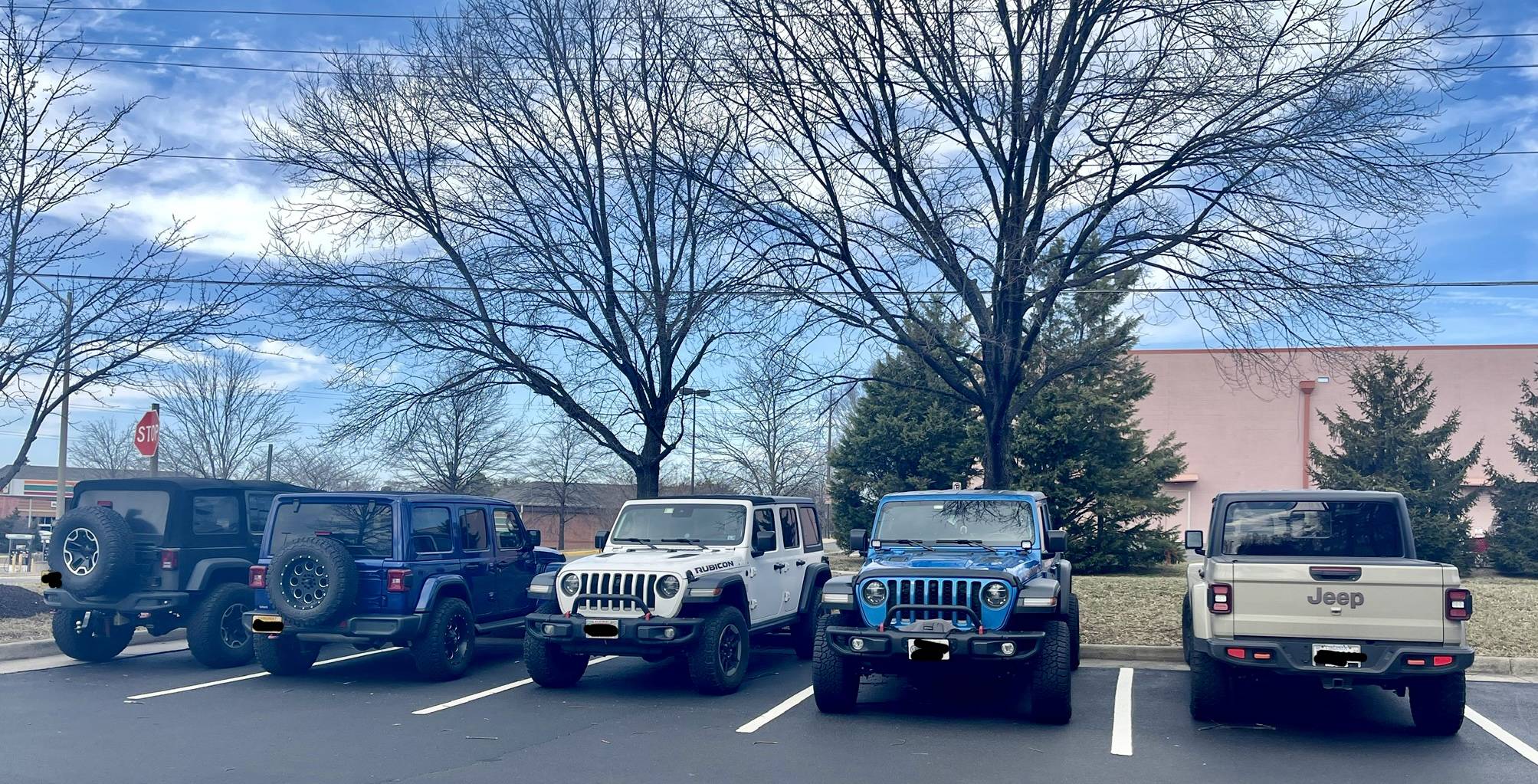 Jeep Gladiator Jeeps Parking Next To Jeeps 1676592717216