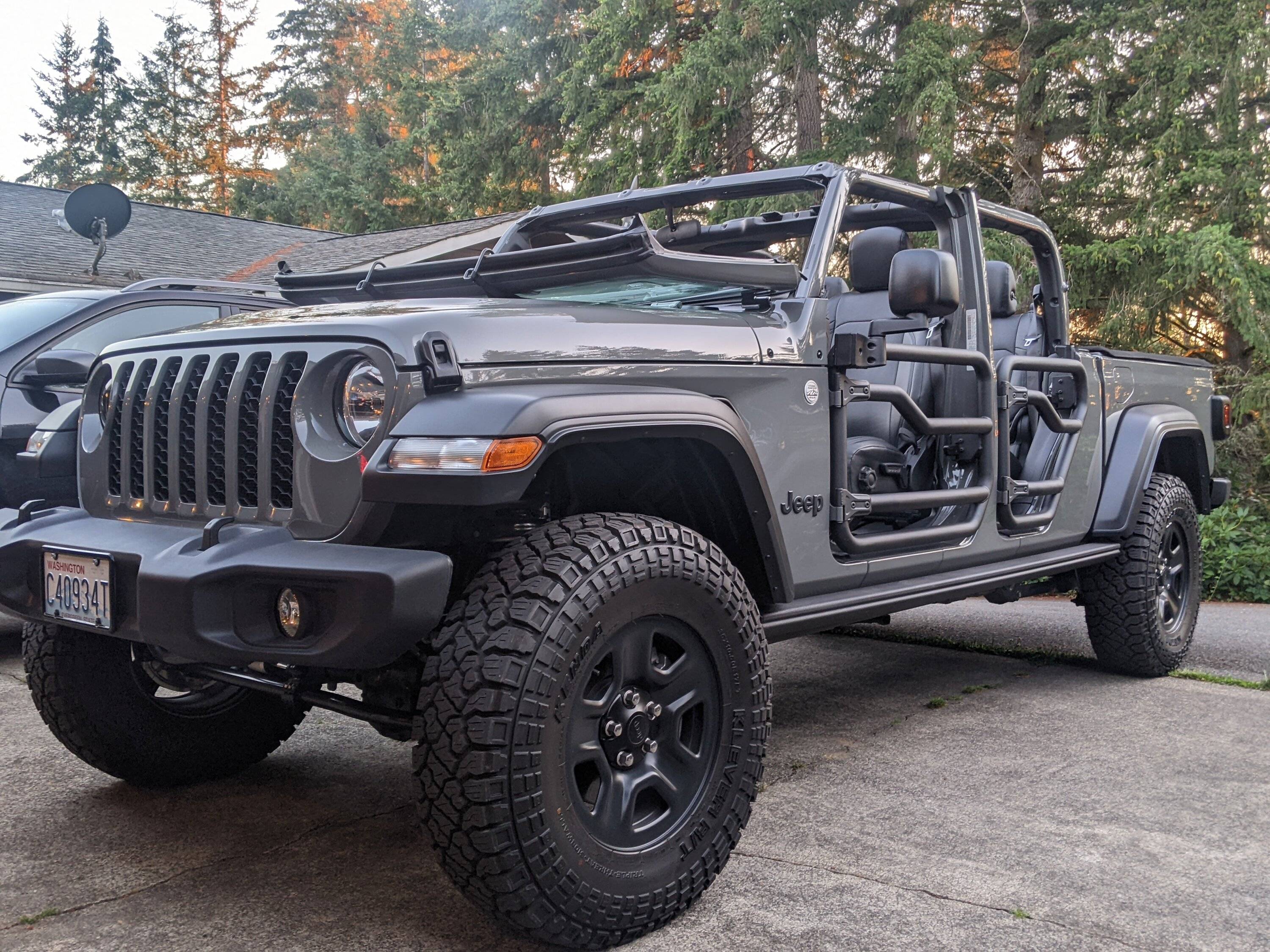 Jeep Gladiator Anyone Running Eibach Shocks or Springs? PXL_20220731_034001315
