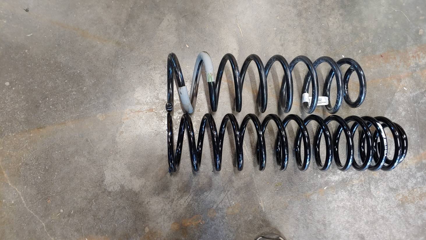 Jeep Gladiator Front Springs bowed!! 20220907_104912