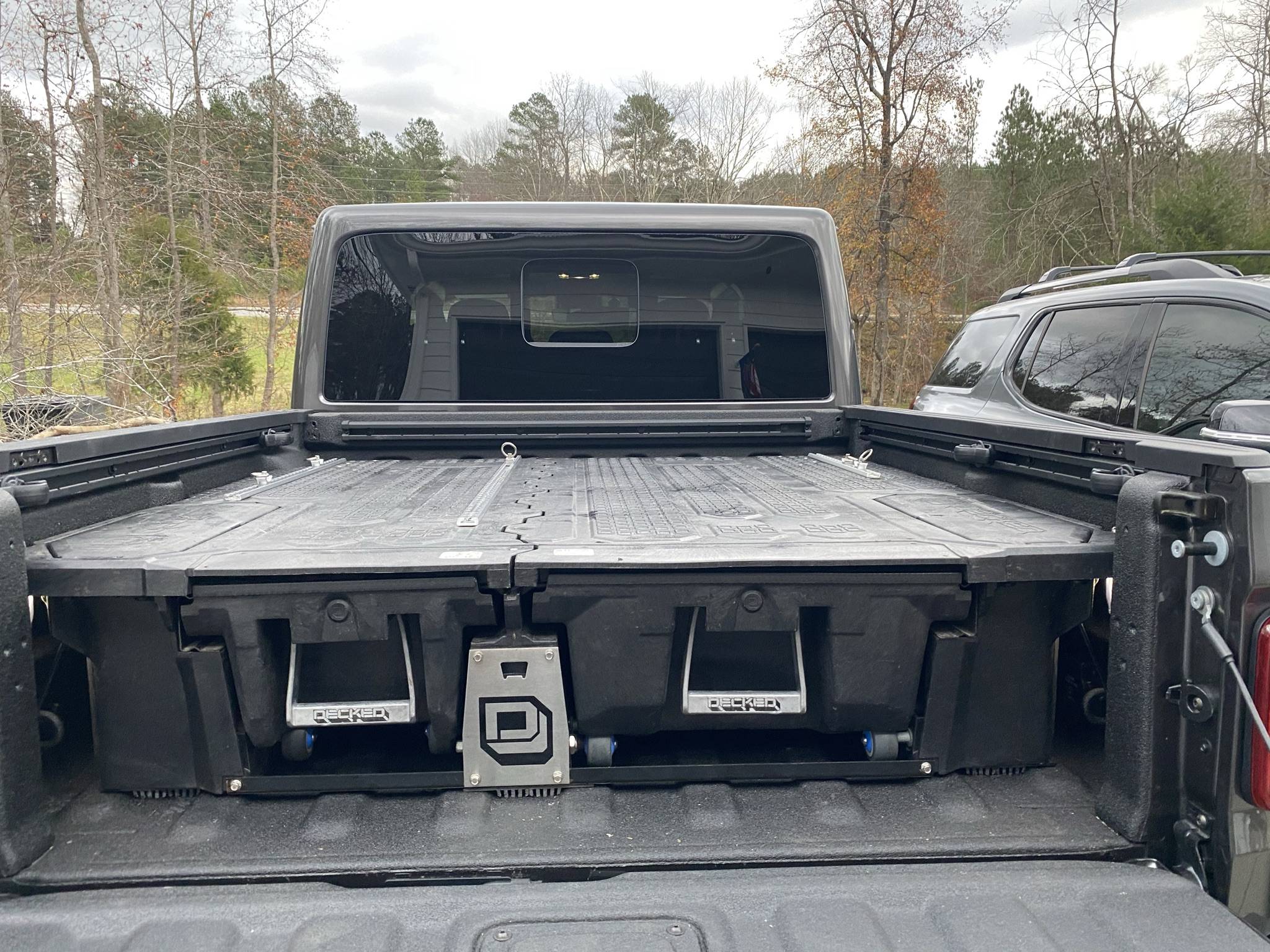 Jeep Gladiator Decked System - Pros and Cons C0F475ED-D454-4D44-9515-55F0B44080B6