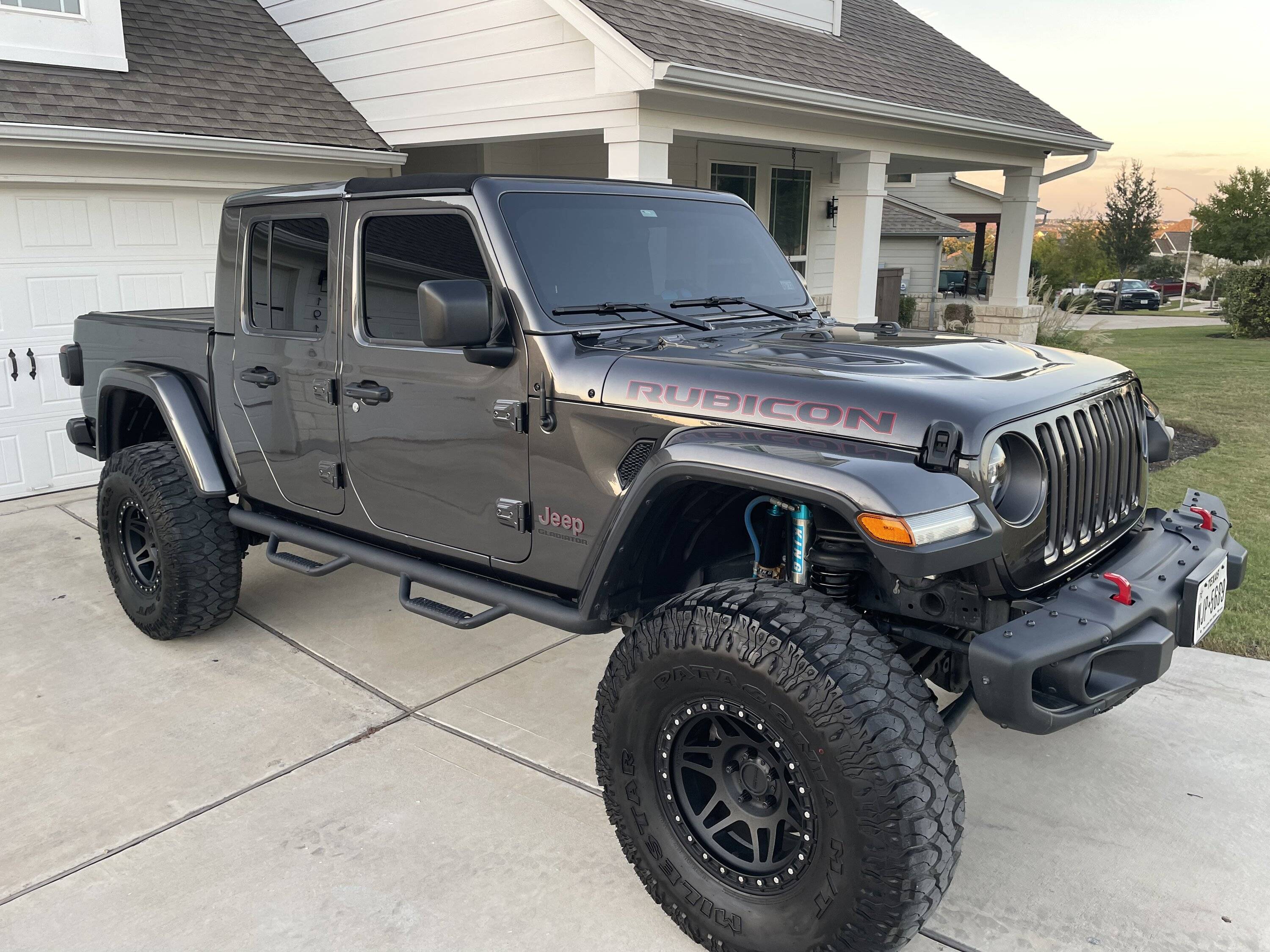 Jeep Gladiator GRANITE CRYSTAL JT Gladiator Club 439CBA63-50AA-42CD-B6DE-756CA3DEE1CA