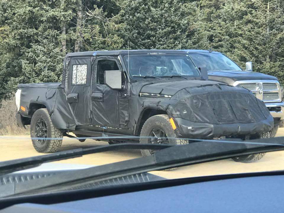 Jeep Gladiator Jeep Gladiator Pickup Truck (JT) Spy Pics and Videos! FB_IMG_1515126052372