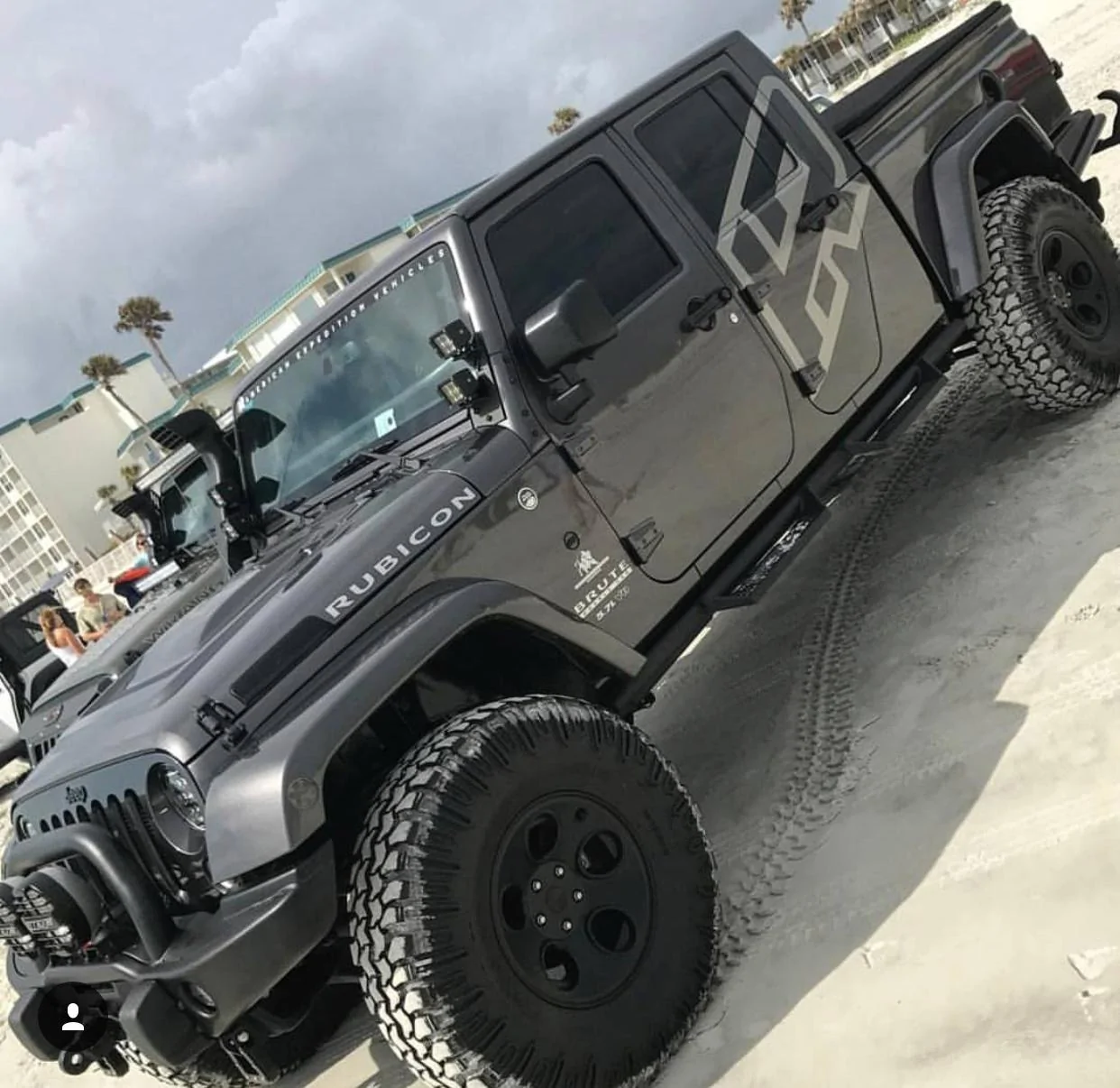 Jeep Gladiator First JT Images! 8096623E-1CF8-44E9-963B-1D9FE57130EA