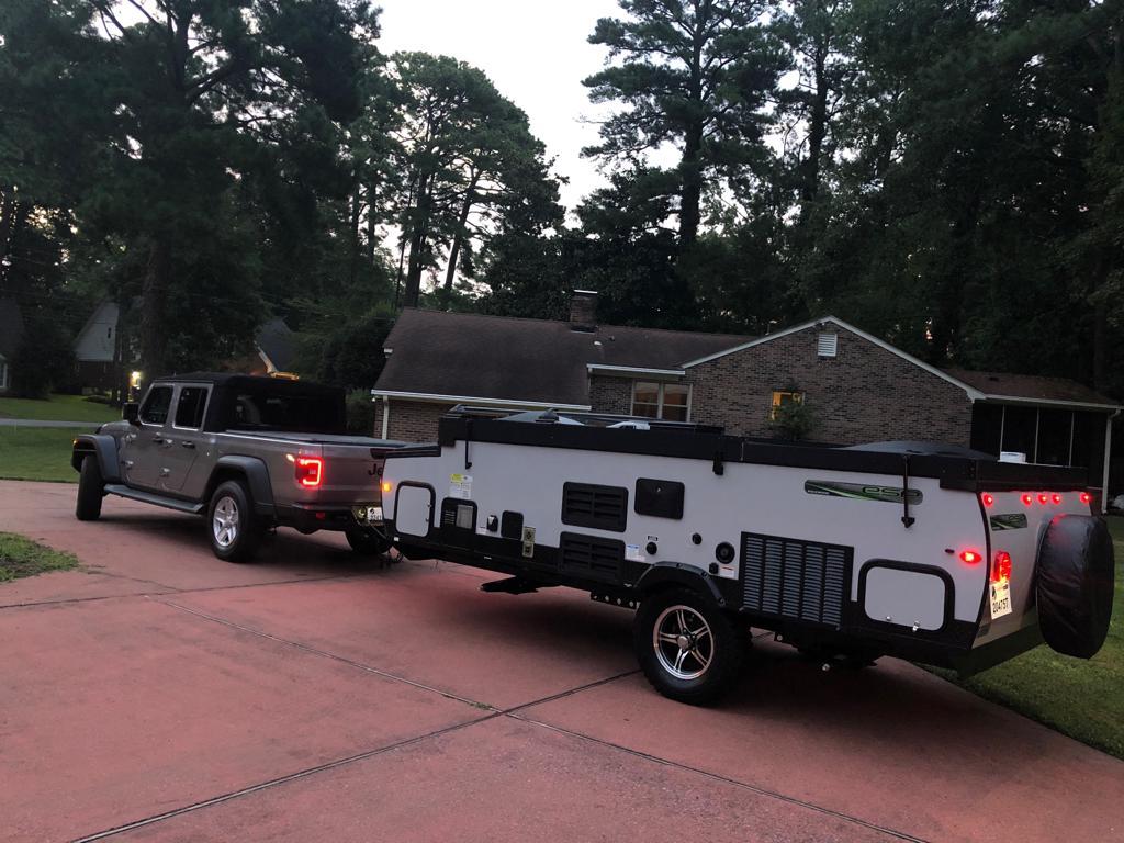 Jeep Gladiator Off-road camper options for the Gladiator C0115E14-9E80-4CE2-88C9-A9B4733F197E