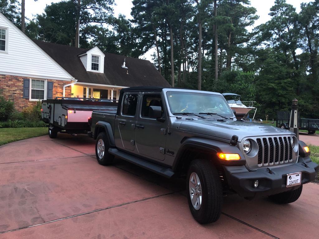 Jeep Gladiator Off-road camper options for the Gladiator E8EA7971-9B85-4832-8DF8-B743A39CE14C