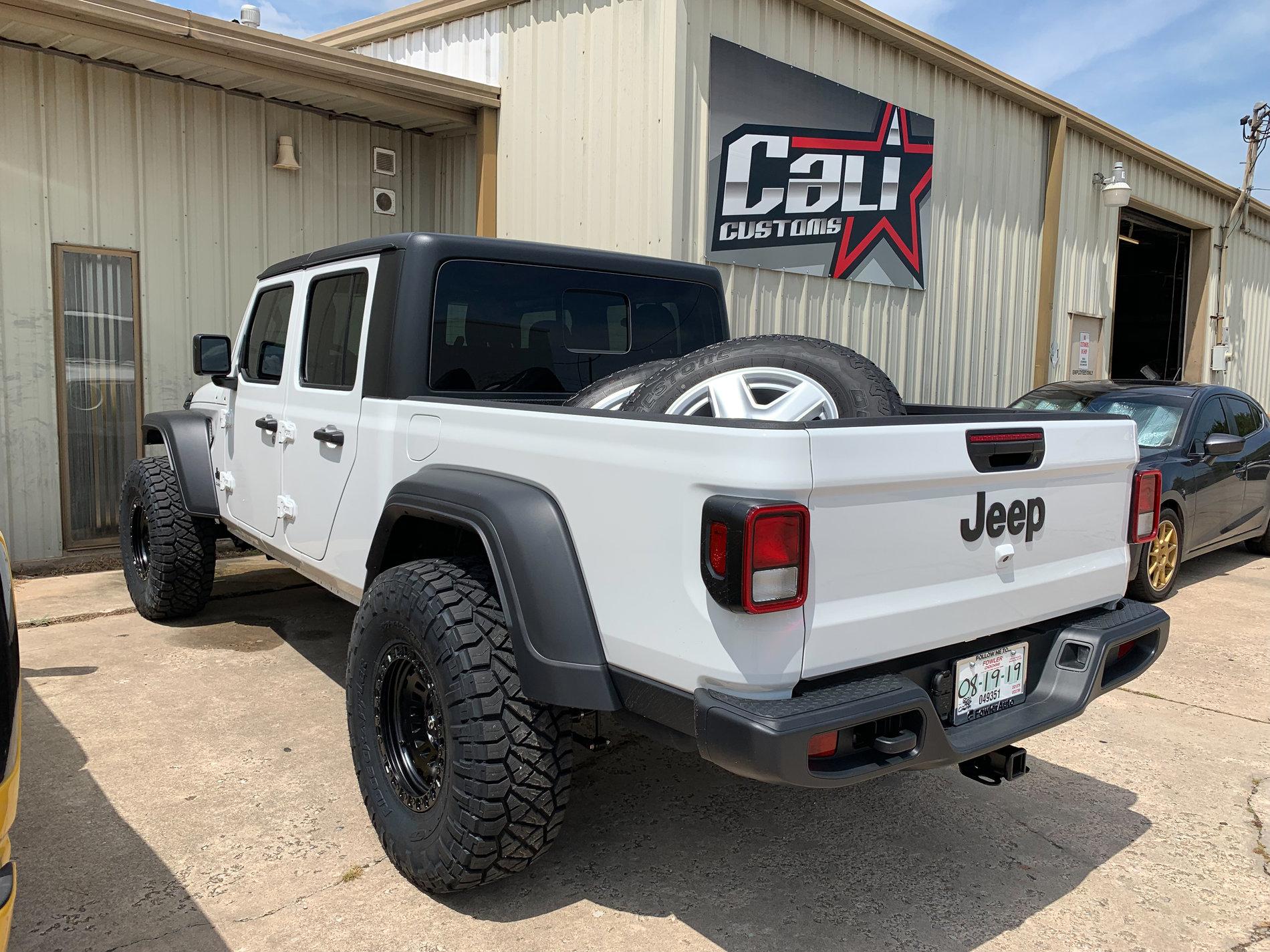 Jeep Gladiator Why are the stock wheels so bad? IMG_3489