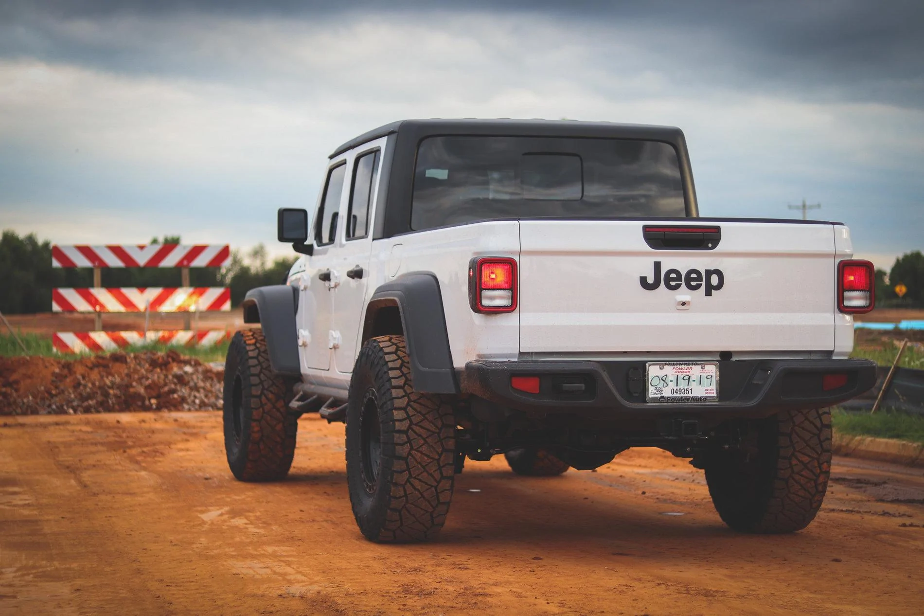Jeep Gladiator BRIGHT WHITE Gladiator JT Club IMG_1172-2