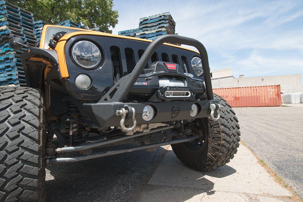 Jeep Gladiator smallest stubby bumper JKFDC_1