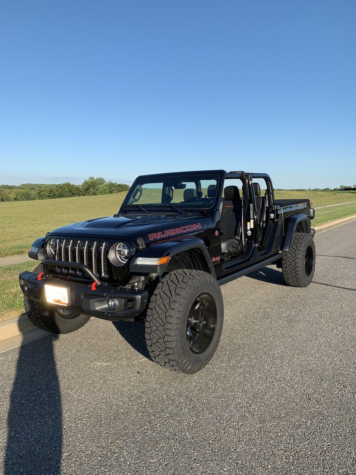 Jeep Gladiator Nude Gladiators (no doors/tops) - pics please 8C50A583-A6EA-41CA-A739-911A4A435F83