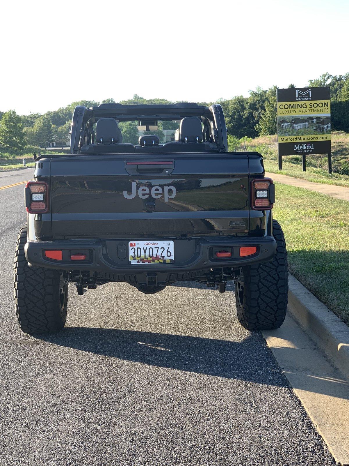 Jeep Gladiator Nude Gladiators (no doors/tops) - pics please 8C4B3553-2223-4605-BE2D-B993B877EBFC