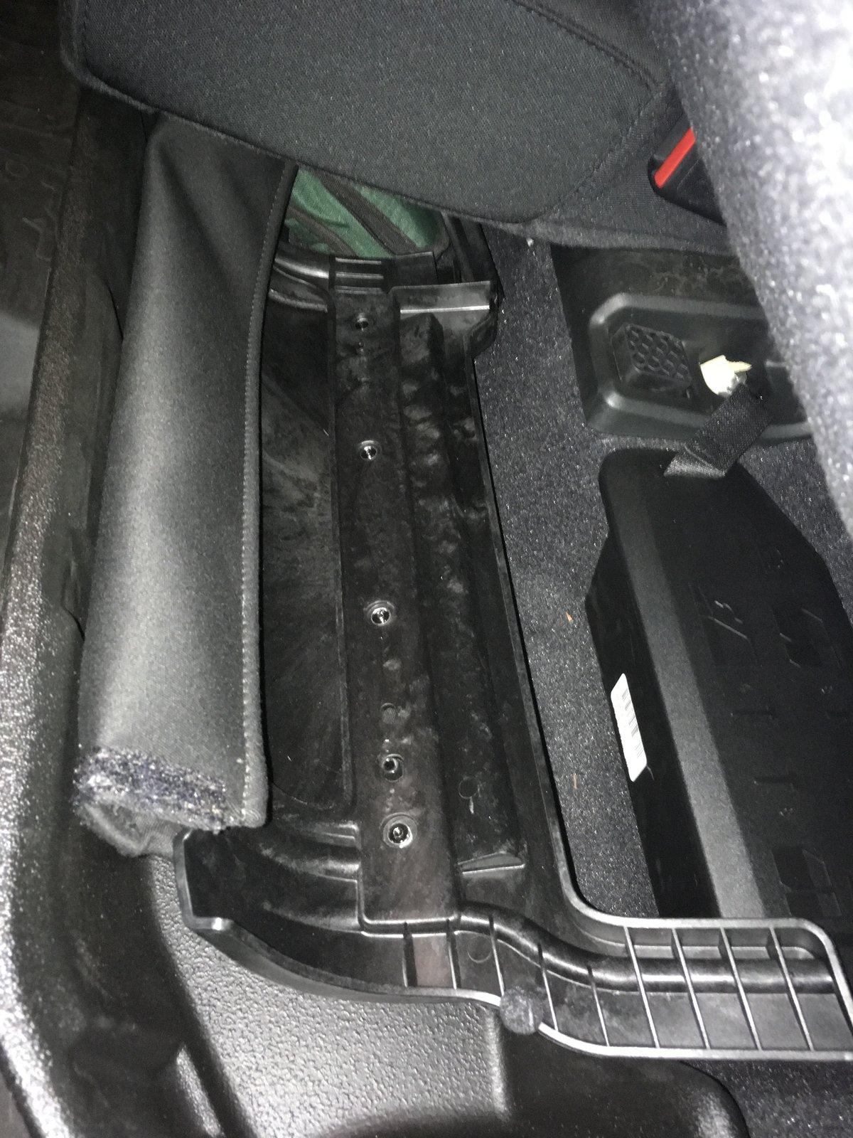 Jeep Gladiator Where do you store your soft top rear window? 5138D45A-98A8-4DC5-8A6D-CF49BBF49F3C