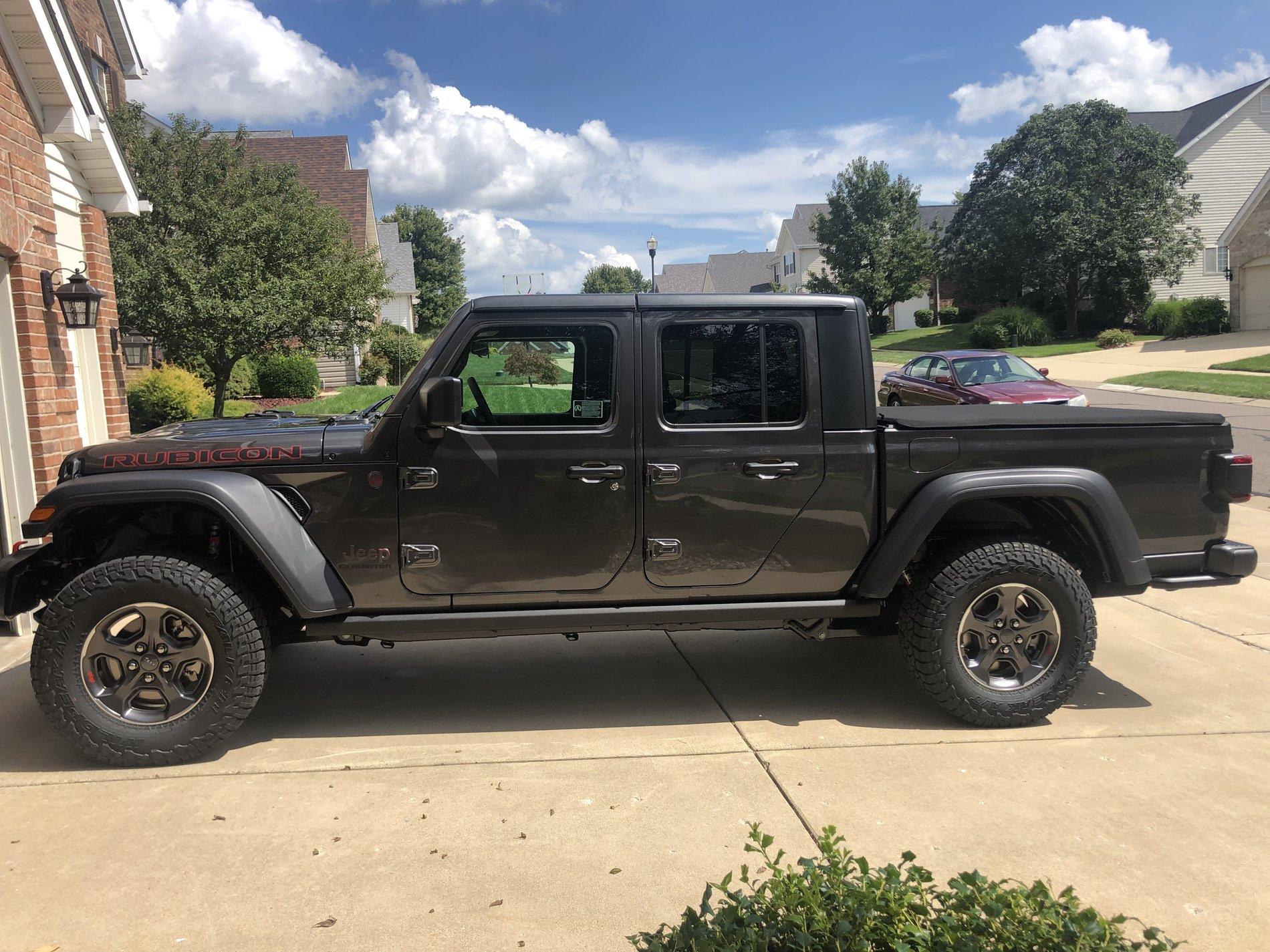Jeep Gladiator GRANITE CRYSTAL JT Gladiator Club A78BA9CB-B649-4DA8-B4B0-B0E1BD1A9249