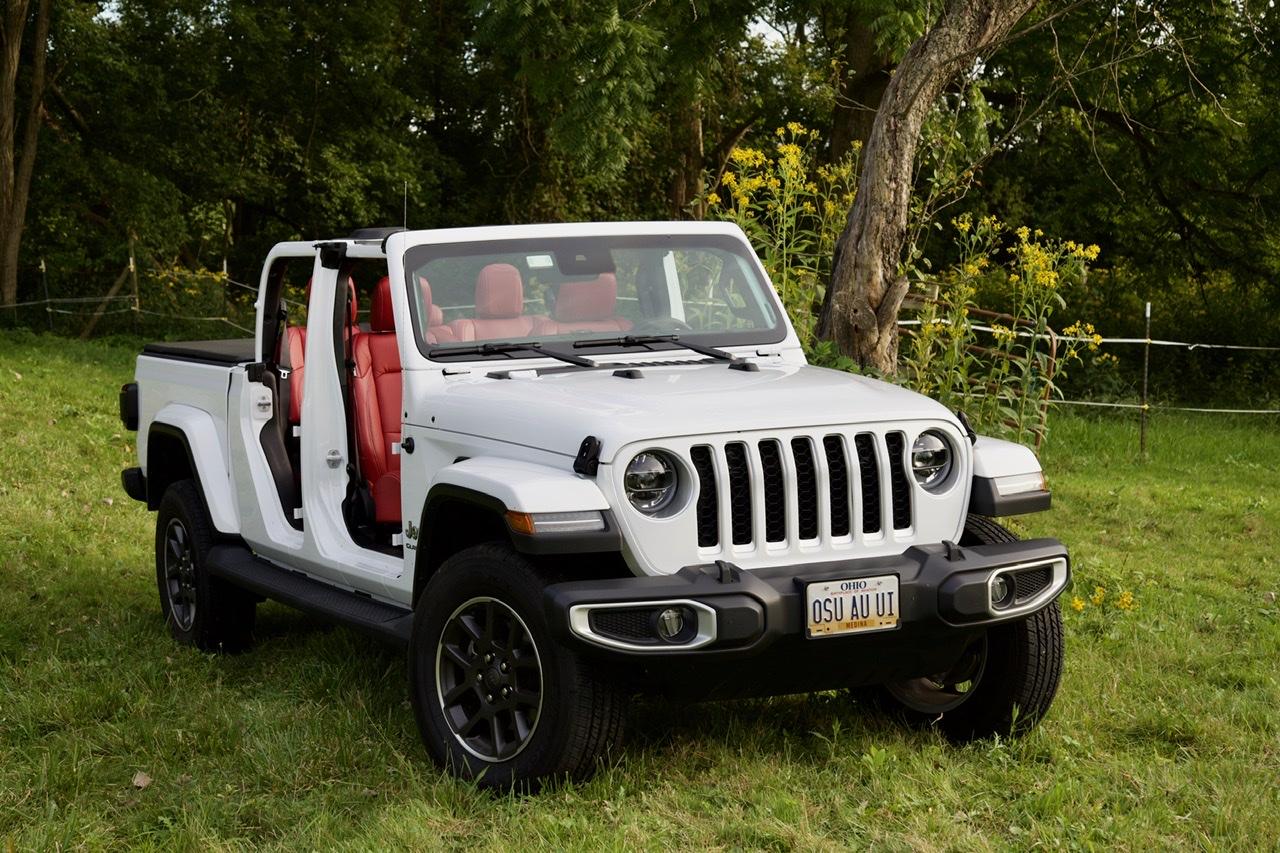Jeep Gladiator Nude Gladiators (no doors/tops) - pics please 23933A27-9119-496C-86E1-E122764695CC