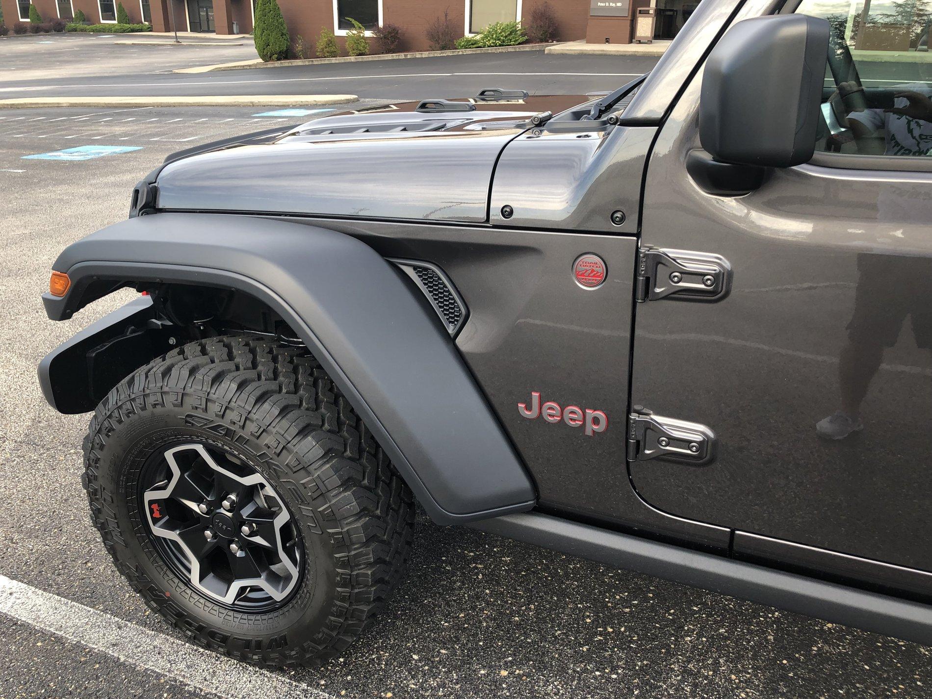 Jeep Gladiator GRANITE CRYSTAL JT Gladiator Club IMG_4594
