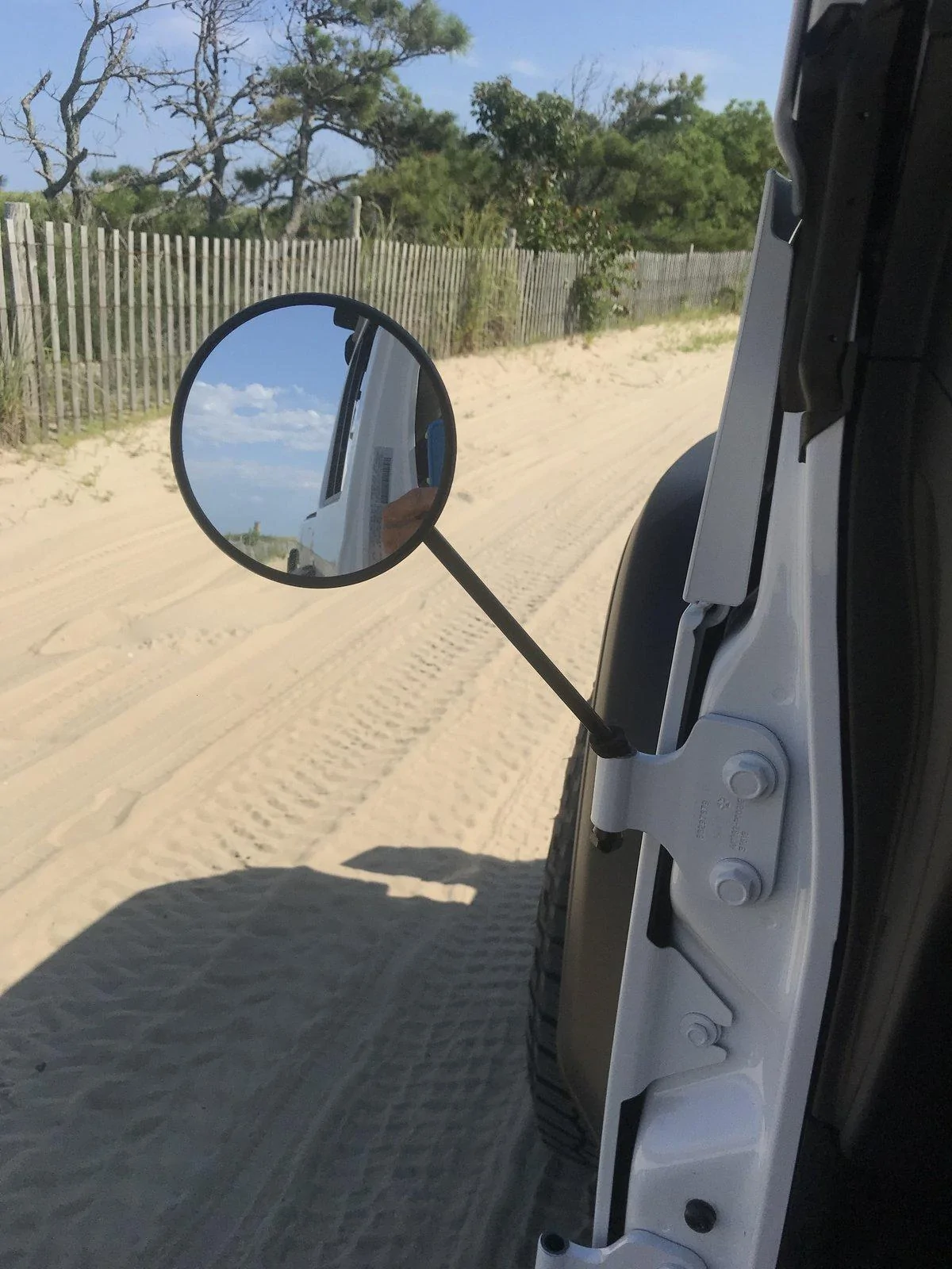 Jeep Gladiator DJ the Persevering Gladiator C877EEDF-907F-4658-9A96-B46C943474FD