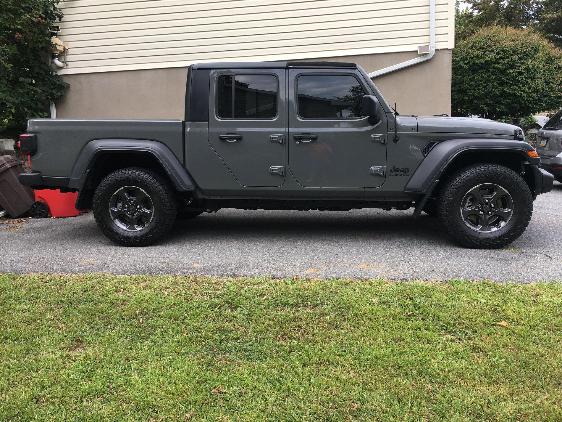 Jeep Gladiator STING GRAY Gladiator JT Club 594498E9-92B9-4DBD-AF15-383732734E02