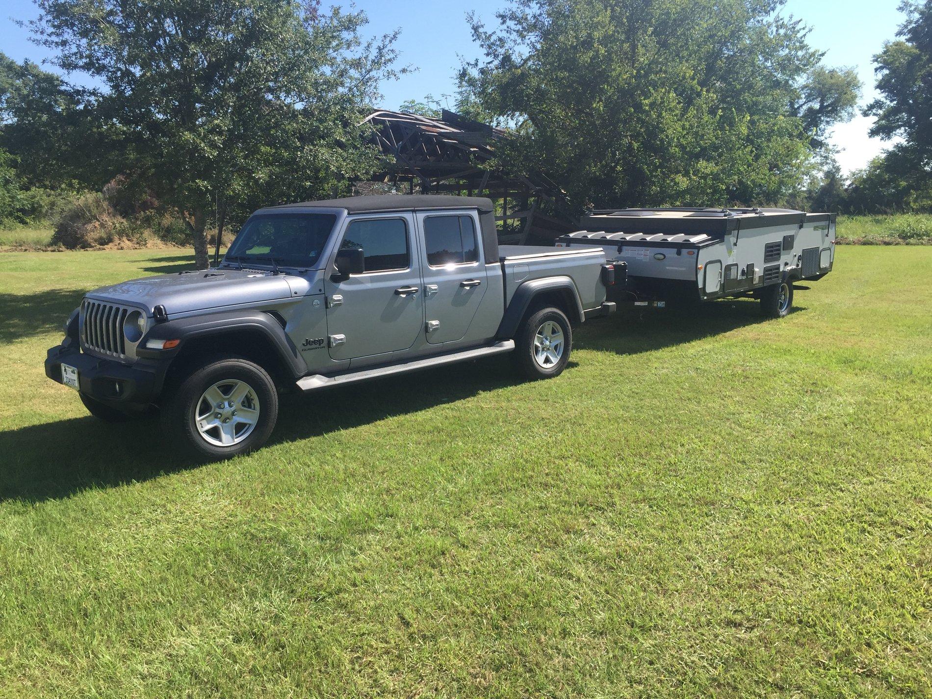 Jeep Gladiator So, what is everybody towing? FED595DF-AA90-4168-9ECE-9705A684B534