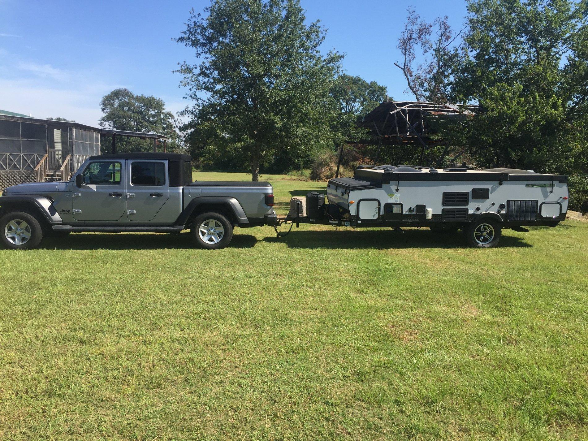 Jeep Gladiator So, what is everybody towing? A3E4712A-9233-4108-9ADB-F811736B6C5A