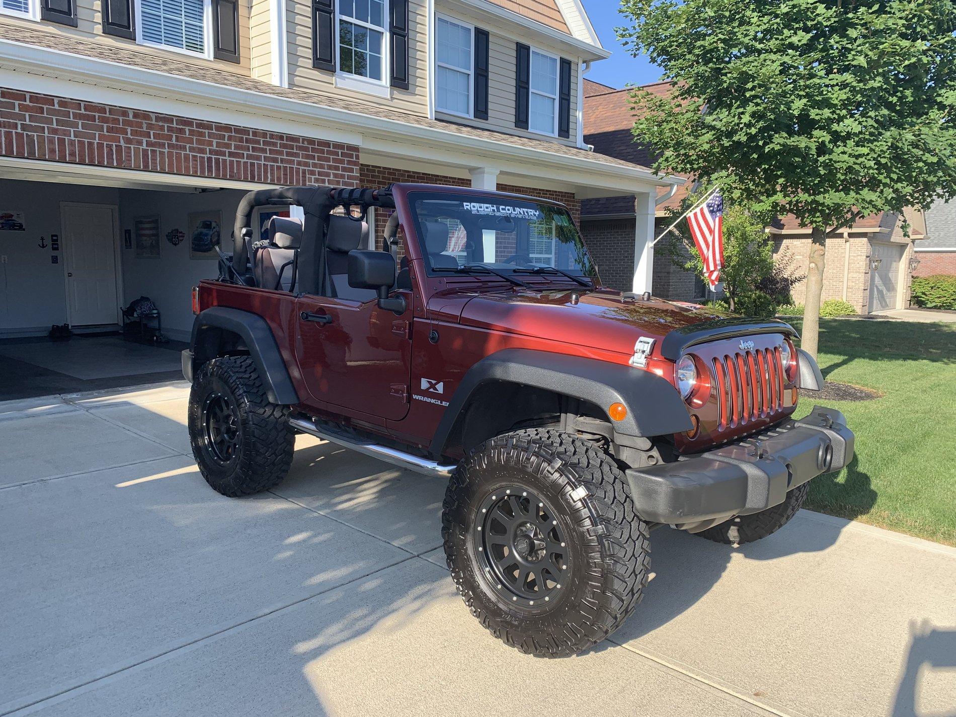 Jeep Gladiator ** TIRE SHINE ** Detailing ** 112E08F5-D8E6-4726-B38A-14B5CA475E1E