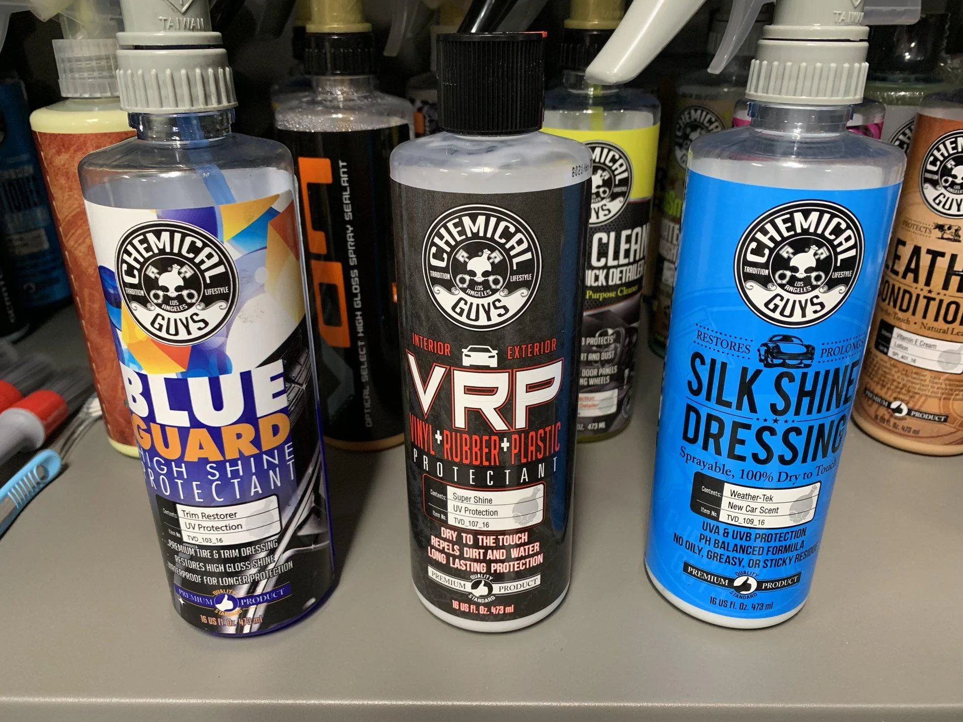 Jeep Gladiator ** TIRE SHINE ** Detailing ** 5F40D3E4-88C8-4985-9A94-730067FD2C32