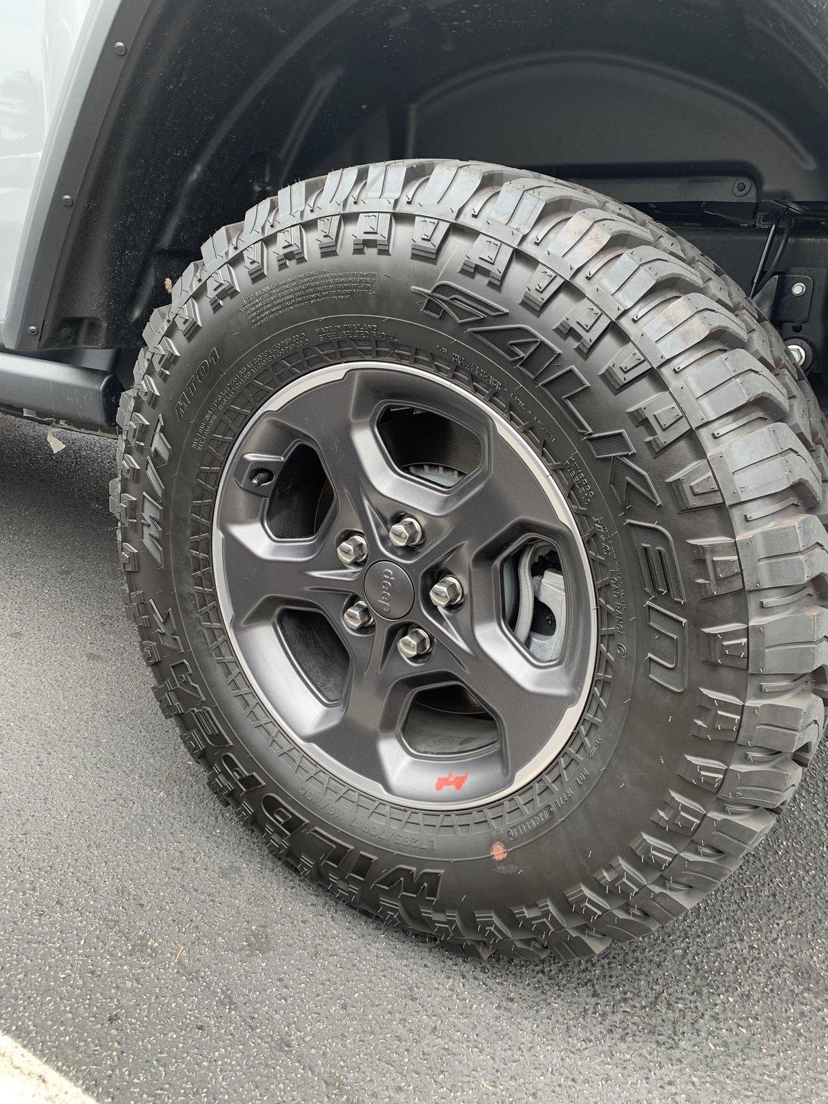 Jeep Gladiator SOLD ******Rubicon takeoff wheels & m/t wildpeaks 2C4D3766-6456-4F3A-8CF4-3B5BED8E473A