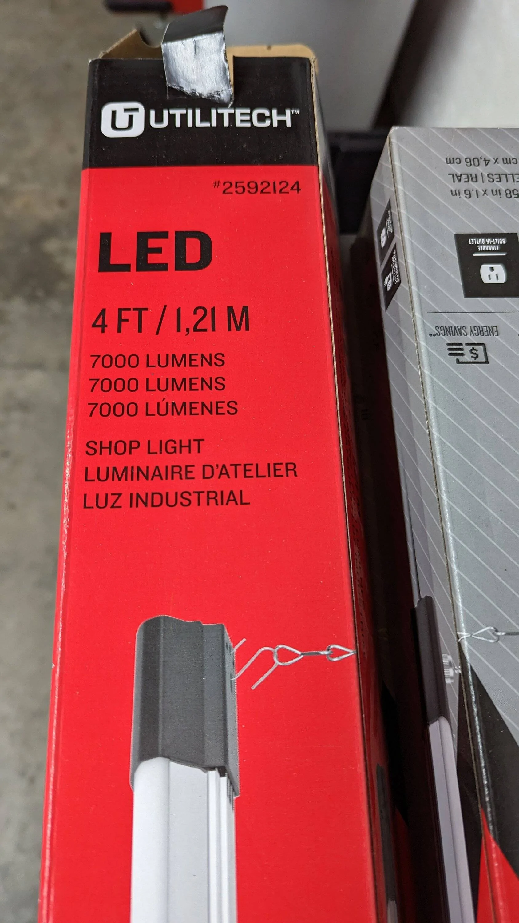 Jeep Gladiator The $17 Work/Camp Light from Lowes PXL_20230218_004642502