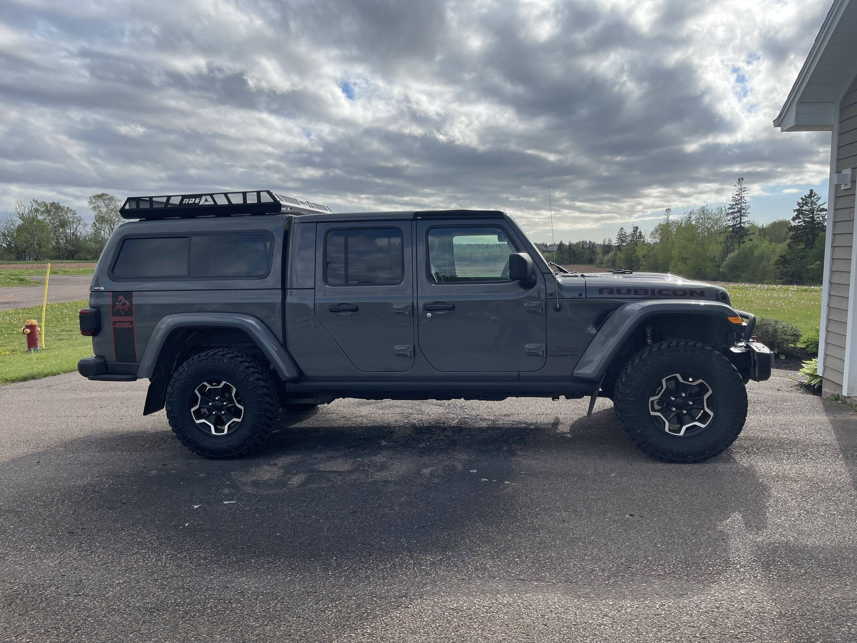 Jeep Gladiator ARE CX Classic  Questions 3EC442AB-26D2-4CB4-8B77-A80A5449ADB7