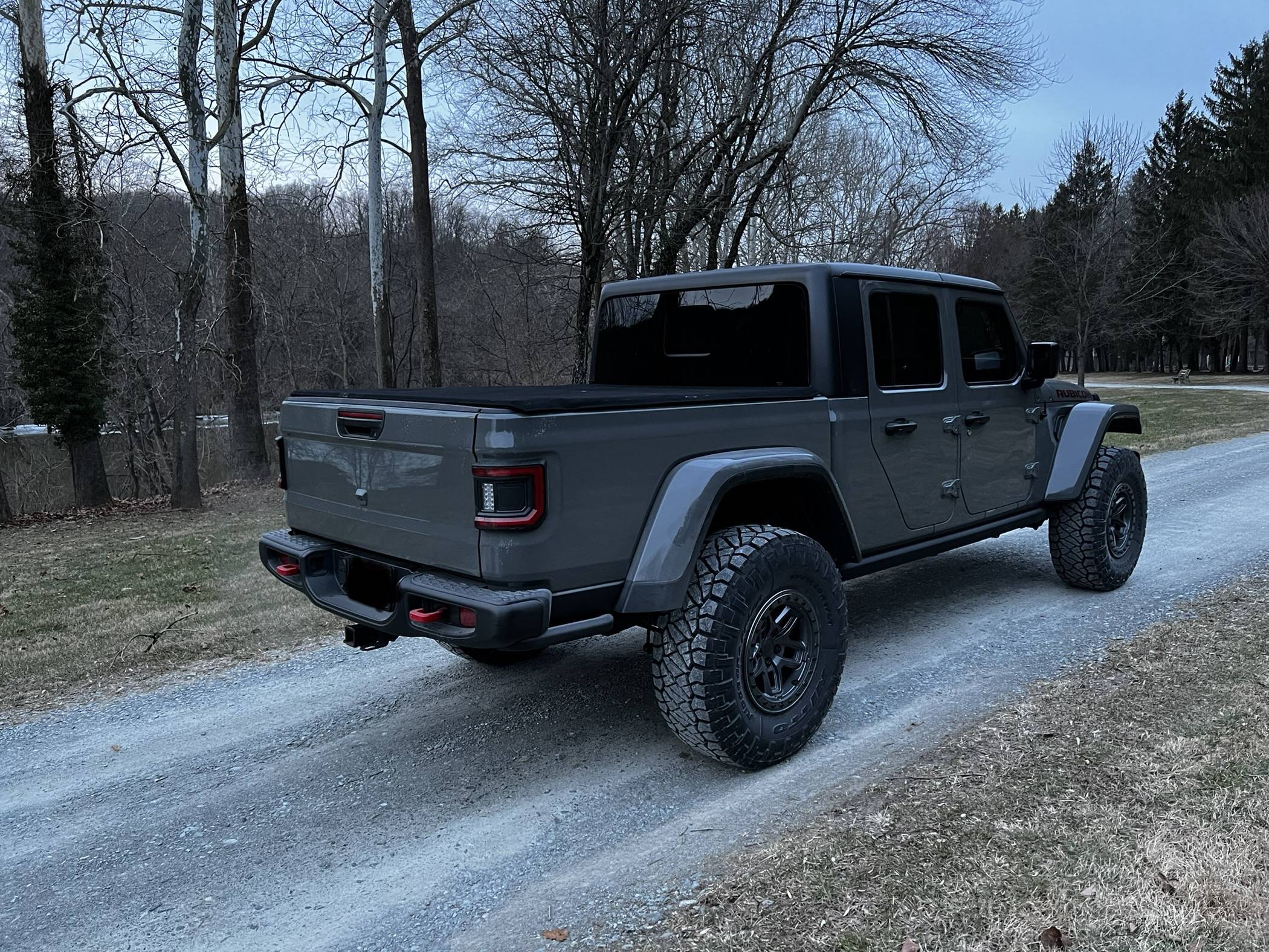 Jeep Gladiator Gladiator Glamour Shots D8C919B0-4F69-4801-A128-B8F015618607