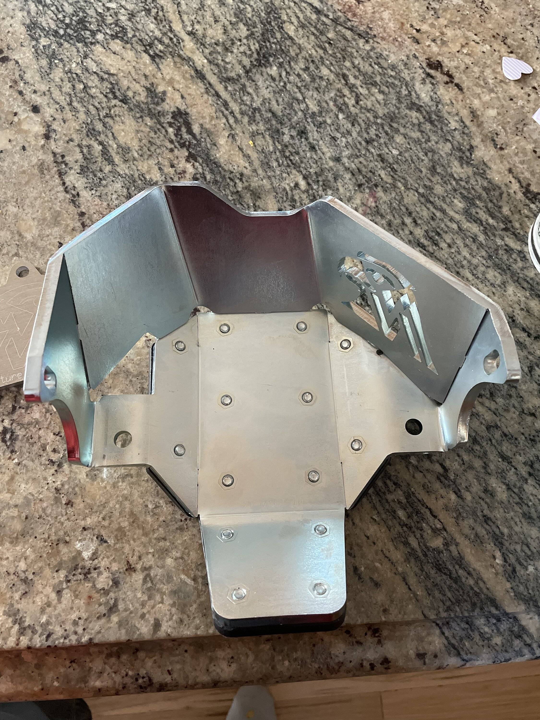 Jeep Gladiator Diff cover or diff skid? 38BD8773-6CC1-46A0-B5D4-398A2D8E891C