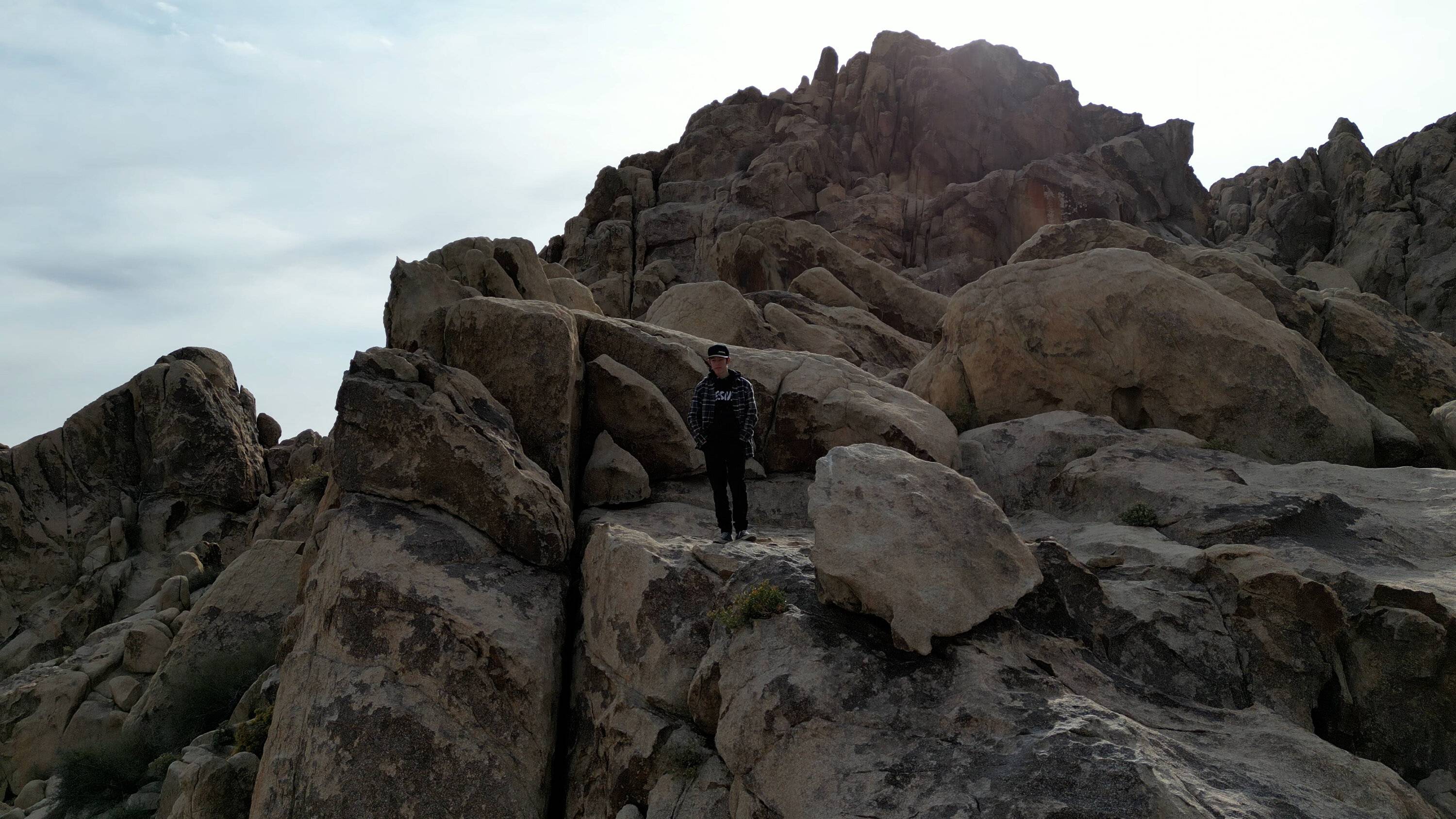 Jeep Gladiator Return to Joshua Tree w/ epic drone footage 2I0A7139.00_01_59_13.Still003