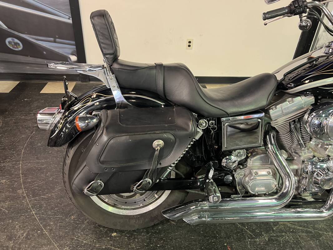 Jeep Gladiator Motorcycle riders? What do you ride? Pic/Info Thread! my fxd super glide saddle bags