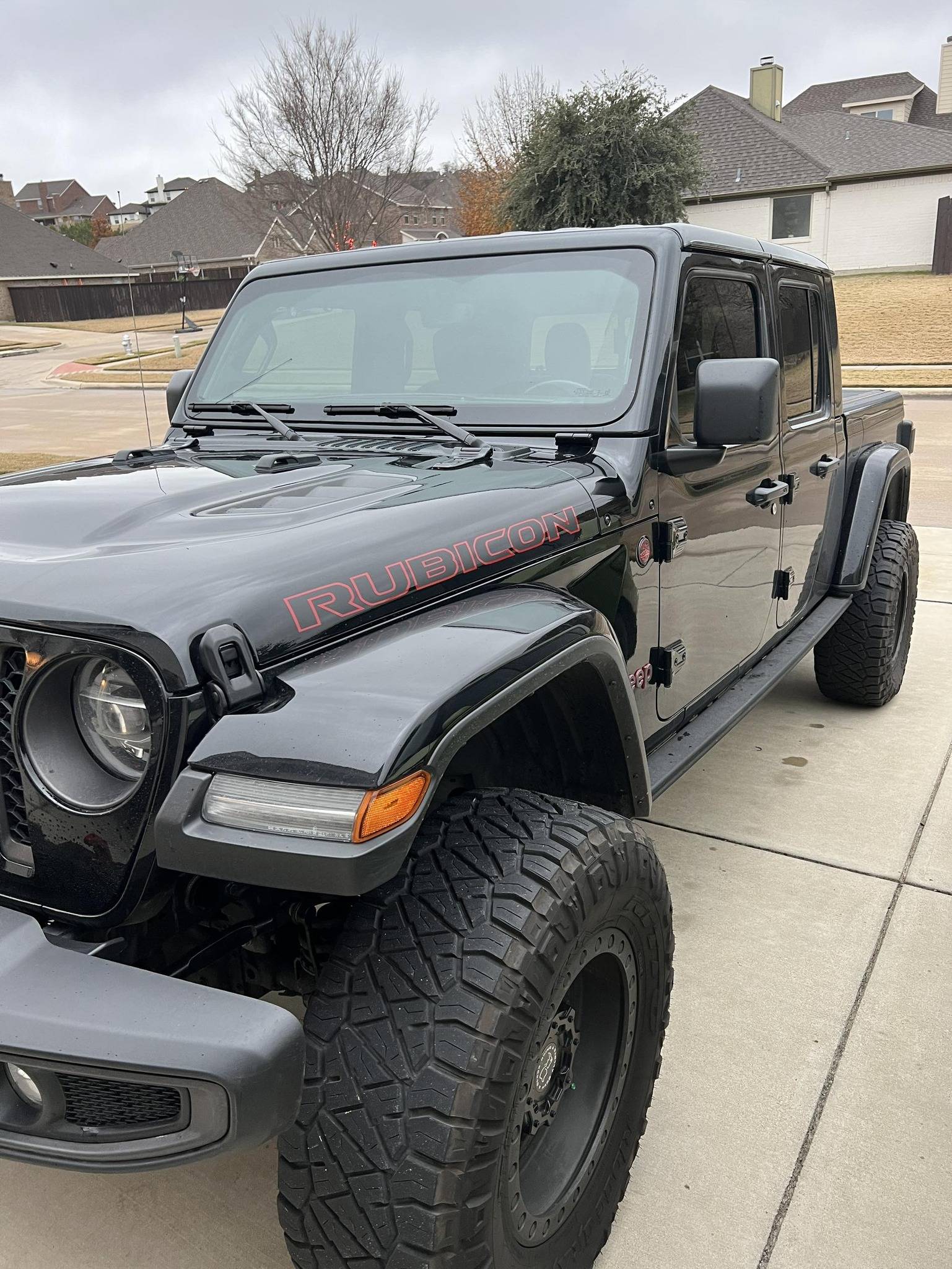 Jeep Gladiator Gladiators on 35s builds photos please! Gladiator Day 1