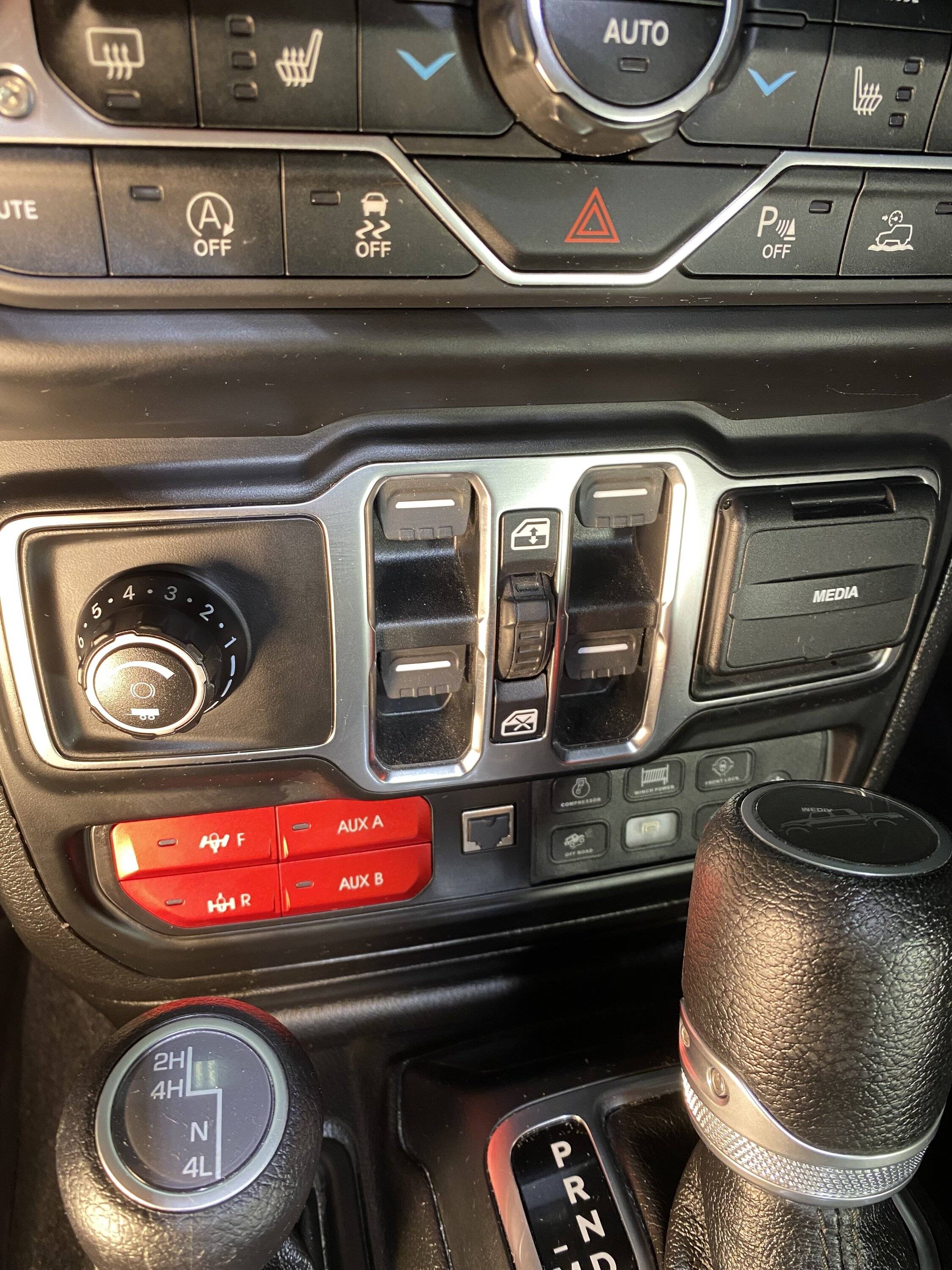 Jeep Gladiator E-Locker Wiring? IMG_7251.JPG
