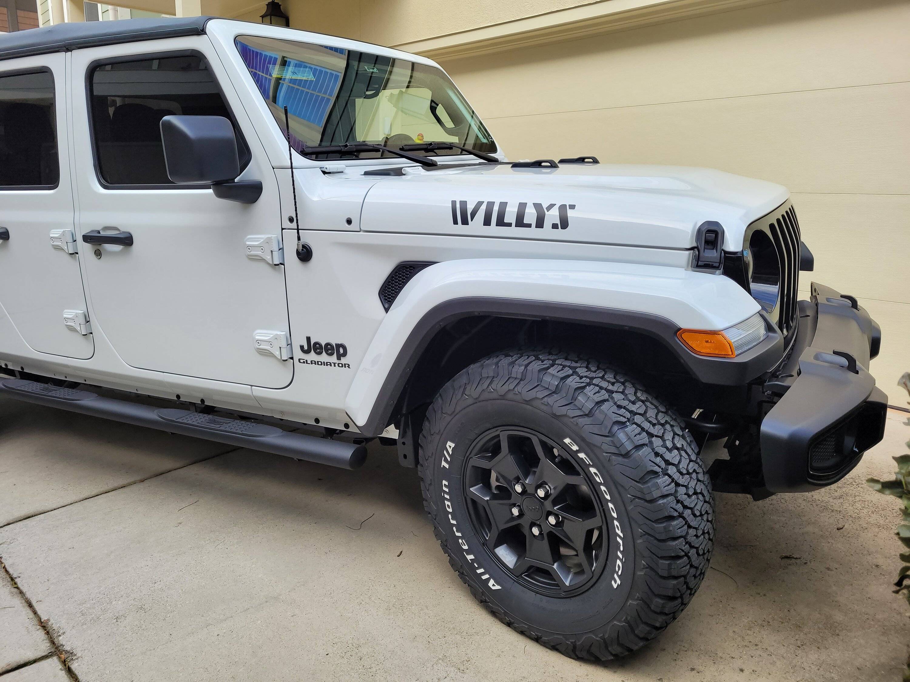Jeep Gladiator Larger Highway Tires 20221230_115305