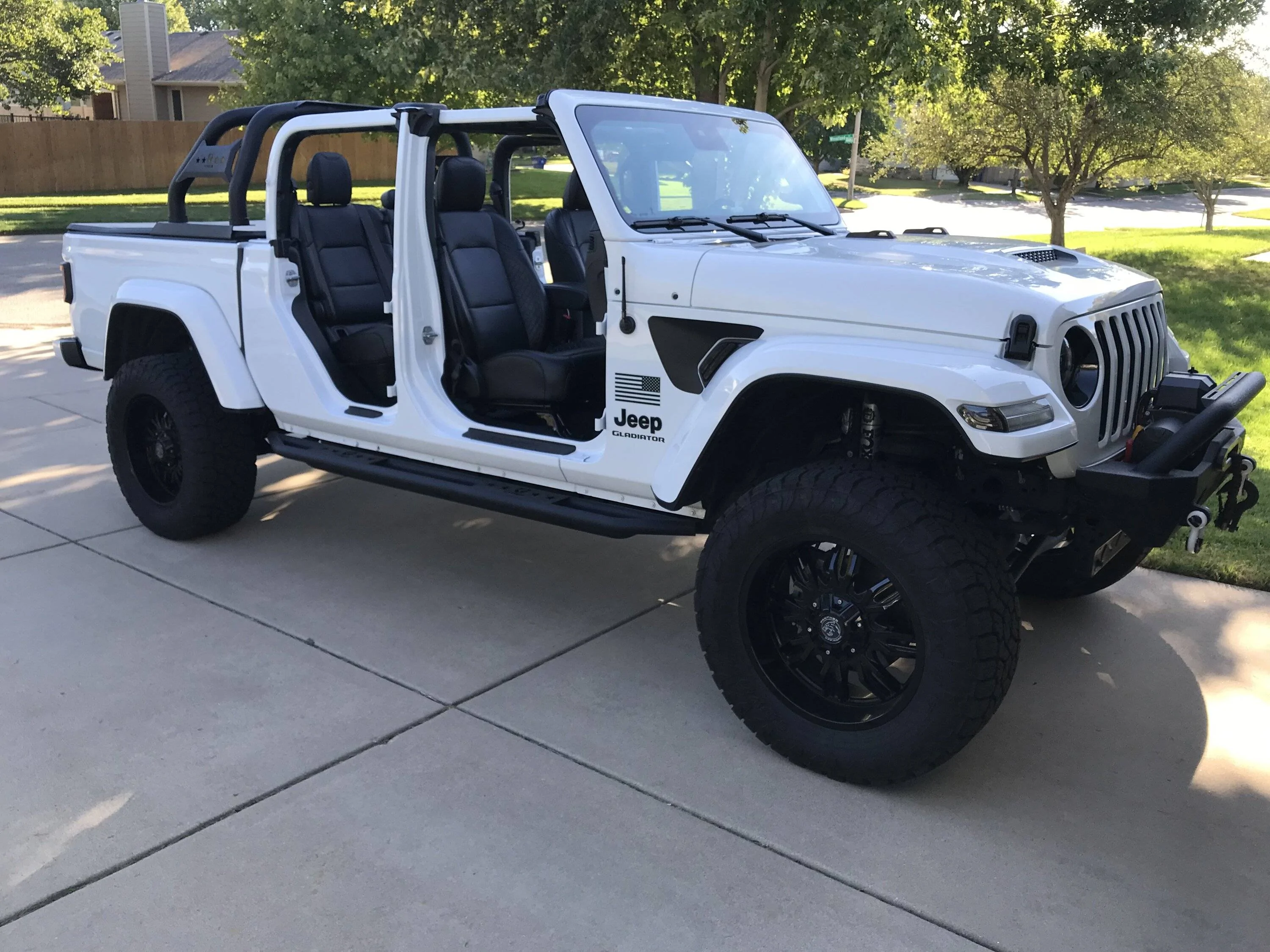Jeep Gladiator Gladiators on 35s builds photos please! BCDB4548-3269-4624-9AD3-48B68AE1BF57