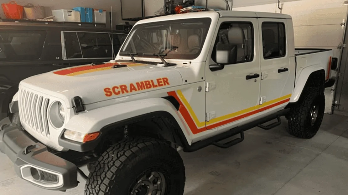 Jeep Gladiator Photo request: Hydro Blue Retro Scrambler 1677169525111