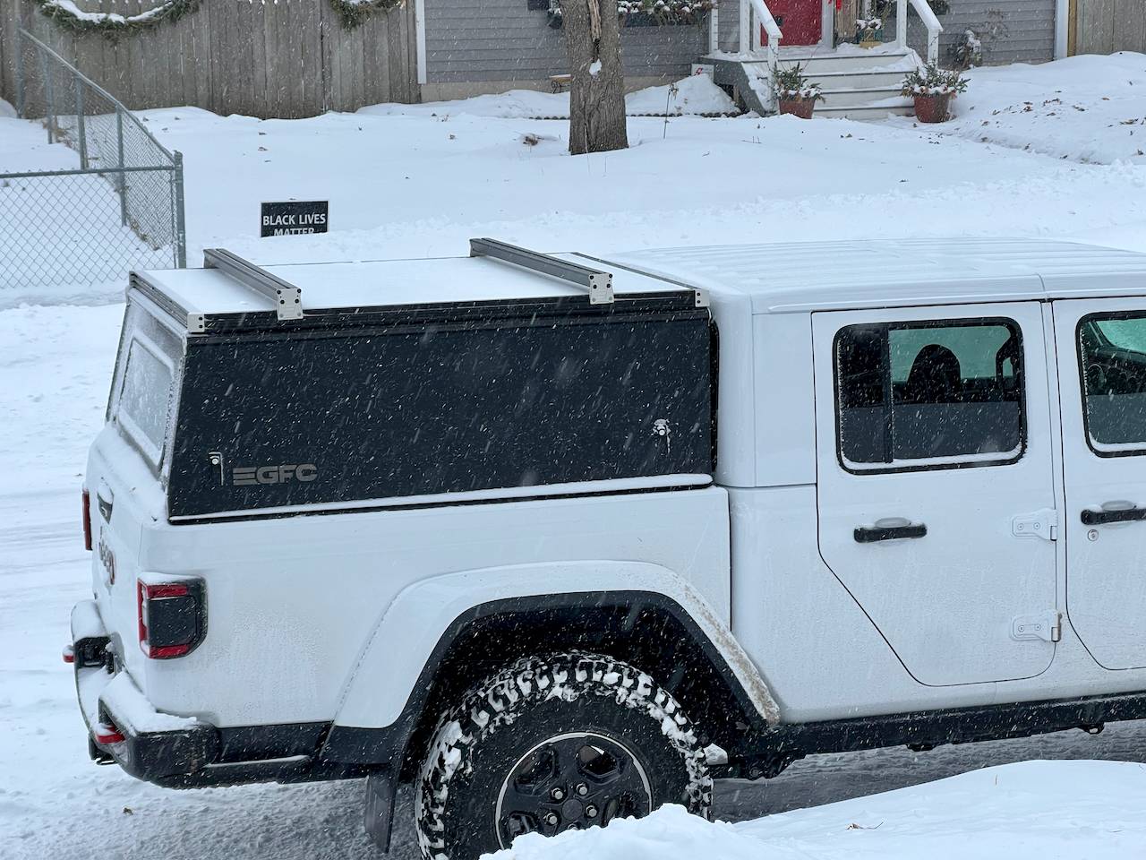 Jeep Gladiator Go Fast Camper Platform Topper IMG_1758
