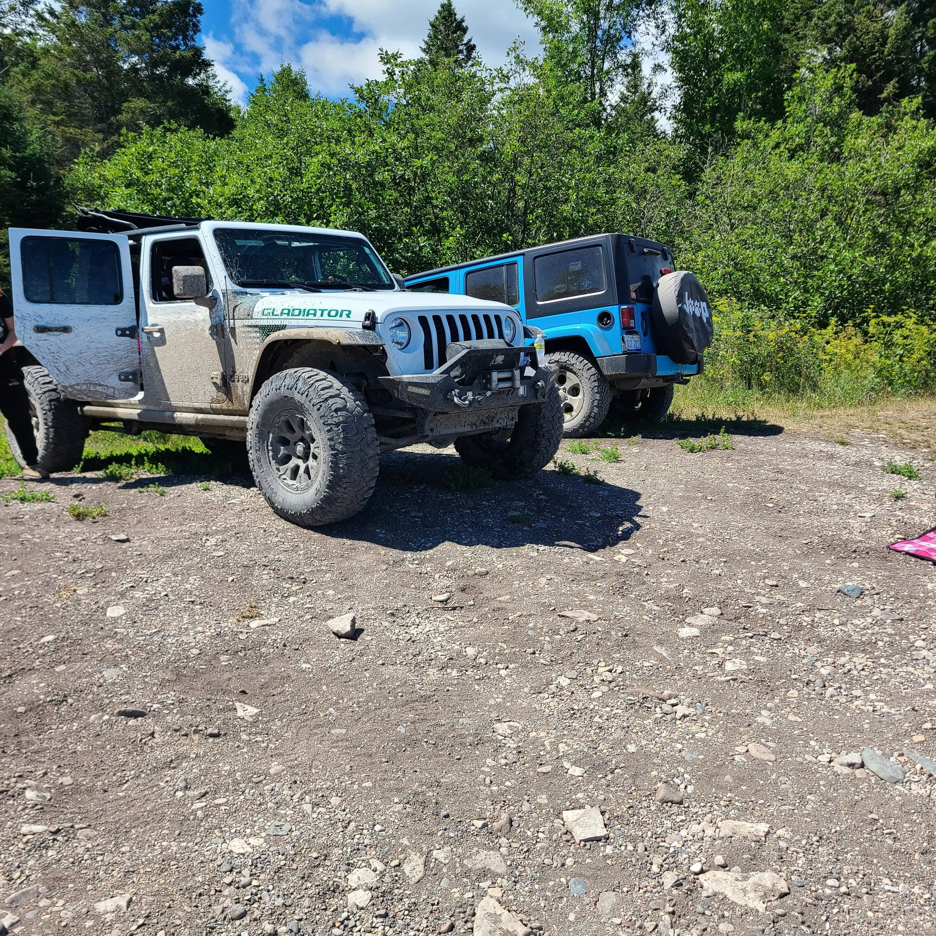 Jeep Gladiator Lets see all those Gladiators with lifts and bigger tires! 20220802_125050