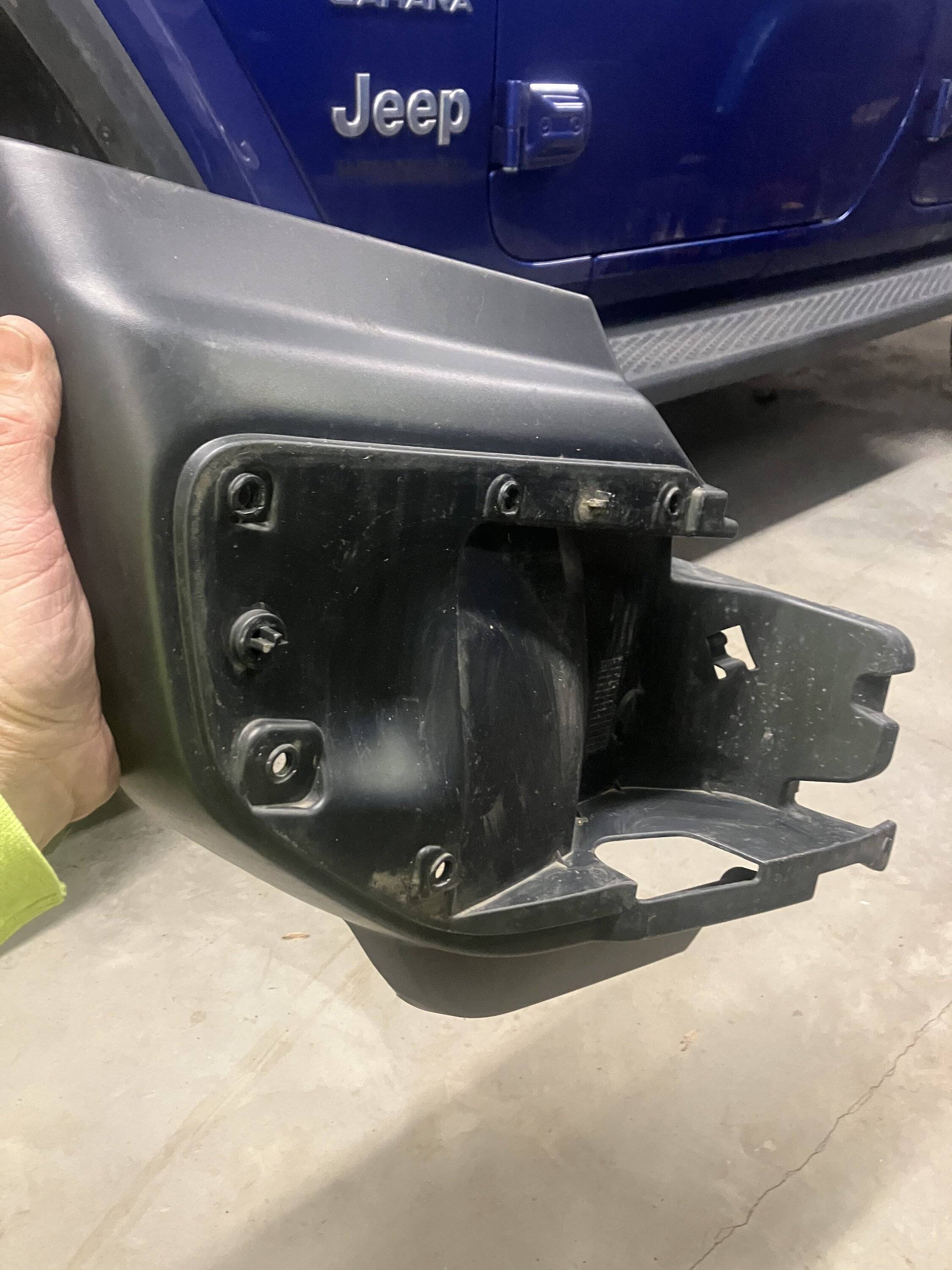 Jeep Gladiator WTB Wheel well air dams from sport front bumper 4CB836CB-86FE-4C0E-B7DB-27972F2AC0E0